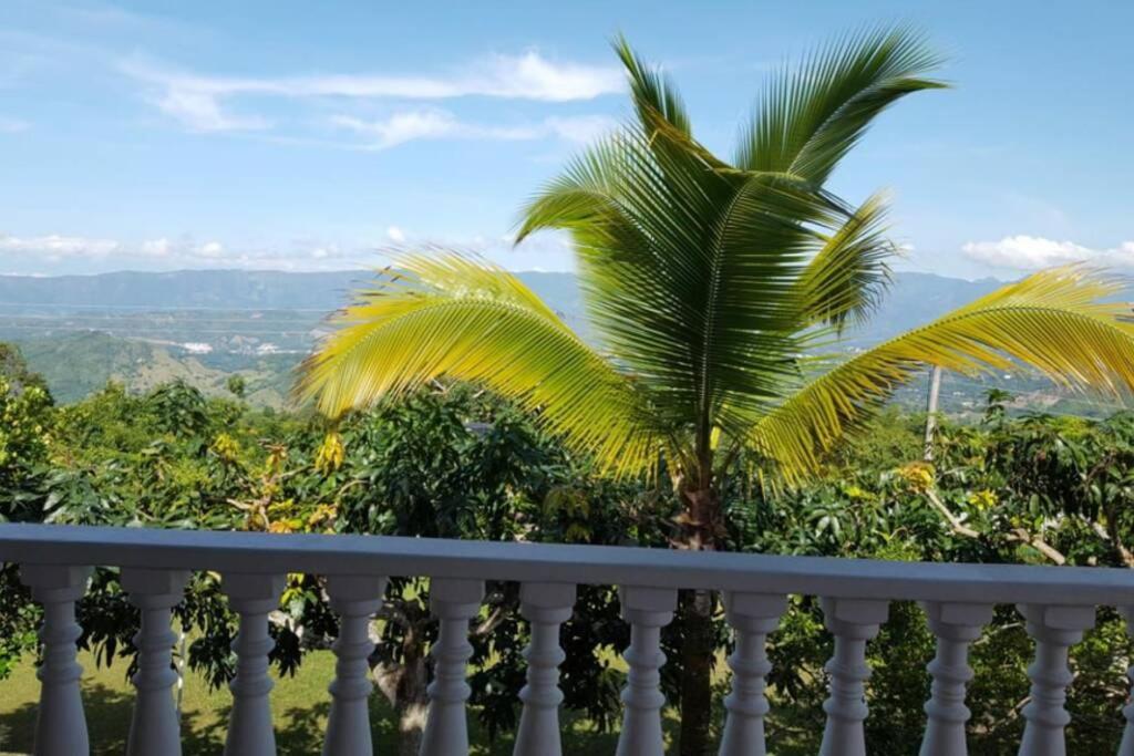 Casa de campo con hermosa vista