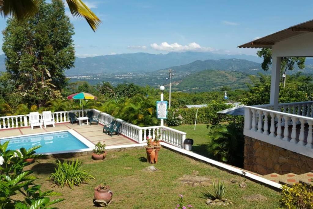 Casa de campo con hermosa vista