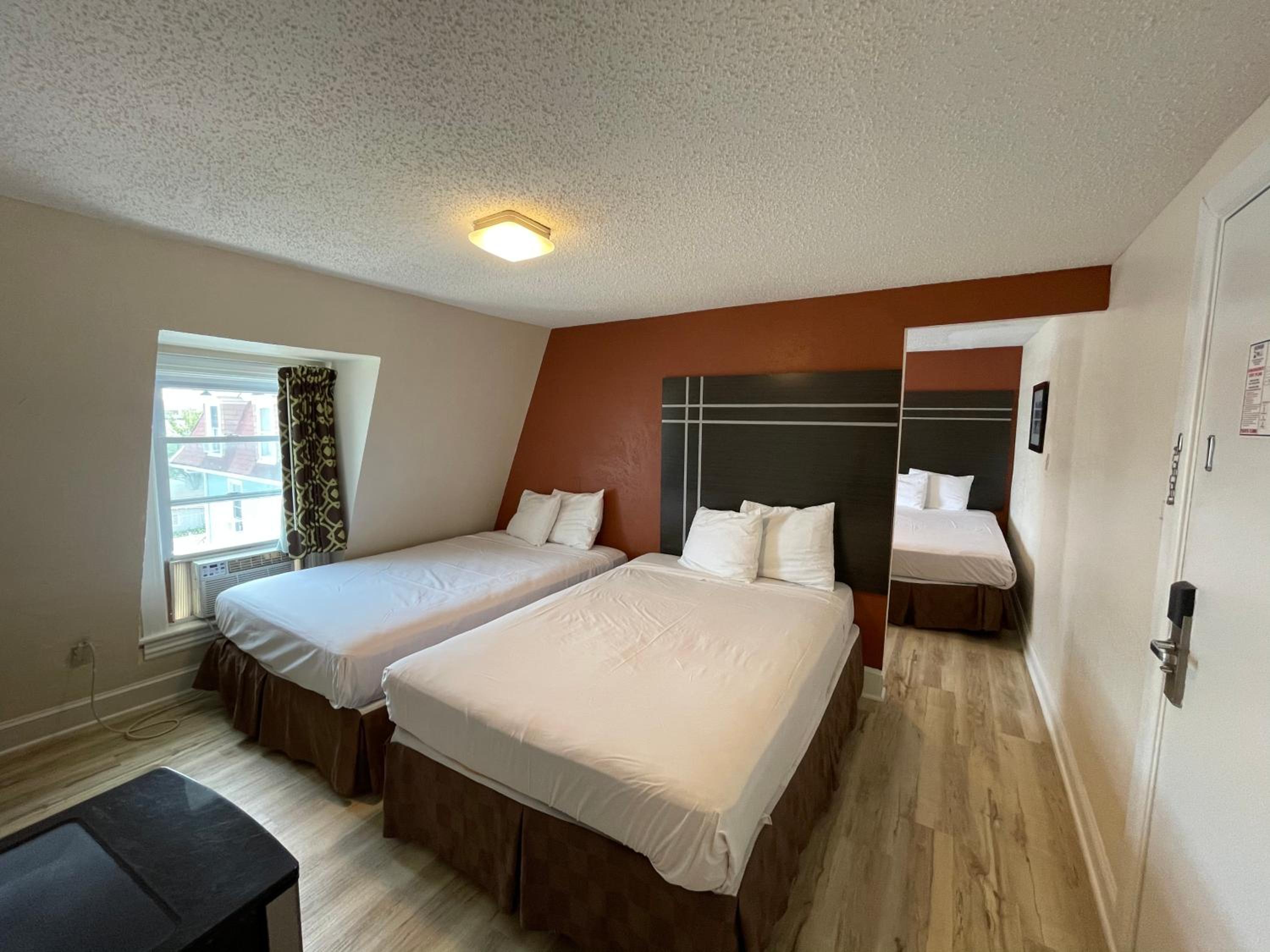 Wildwood Inn Hotel Beach & Boardwalk