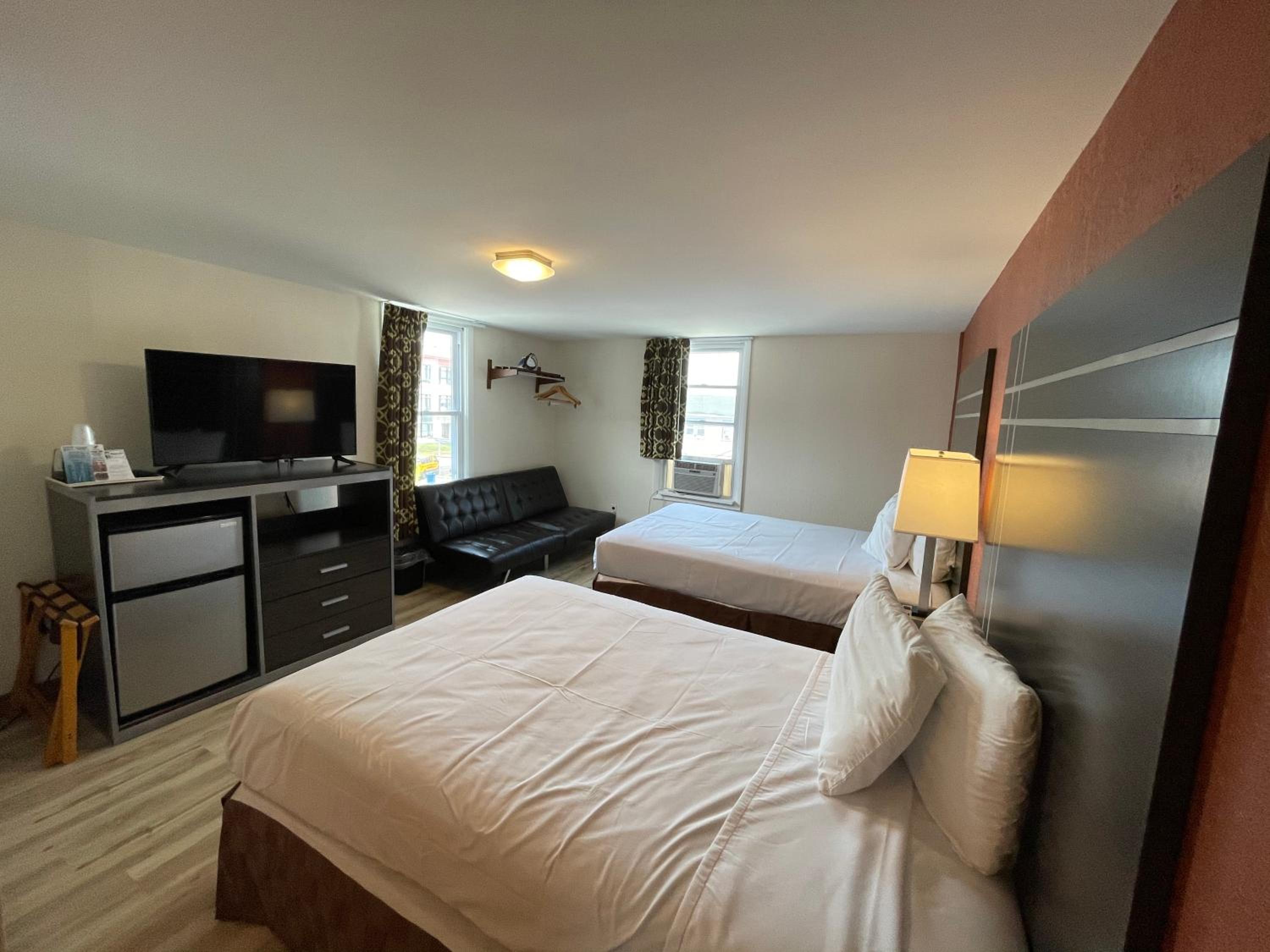 Wildwood Inn Hotel Beach & Boardwalk