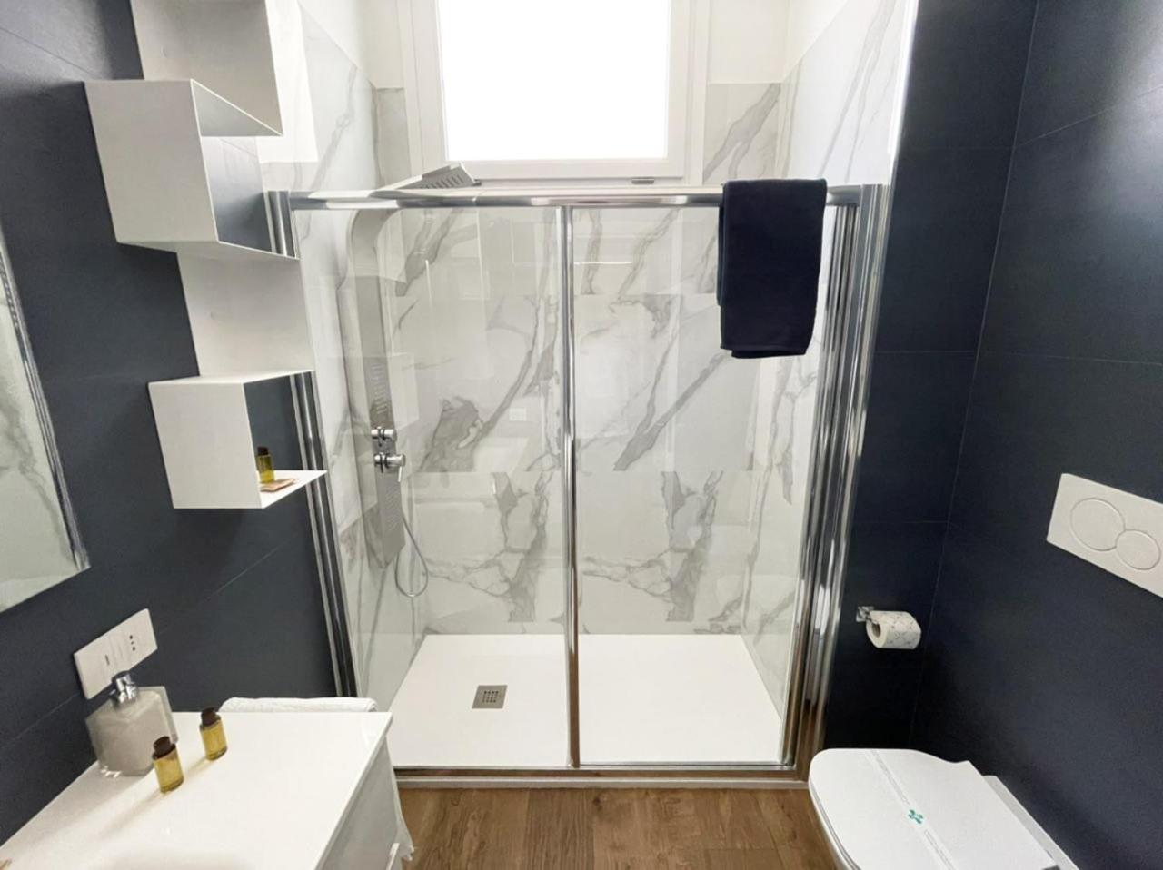 L ULIVO en Taranto — bathroom