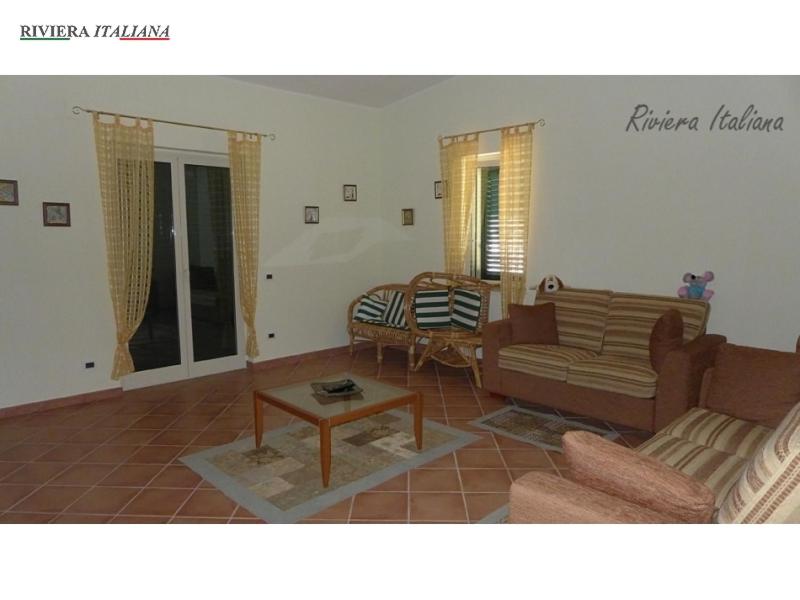 Villa Parco Meridiana view 3