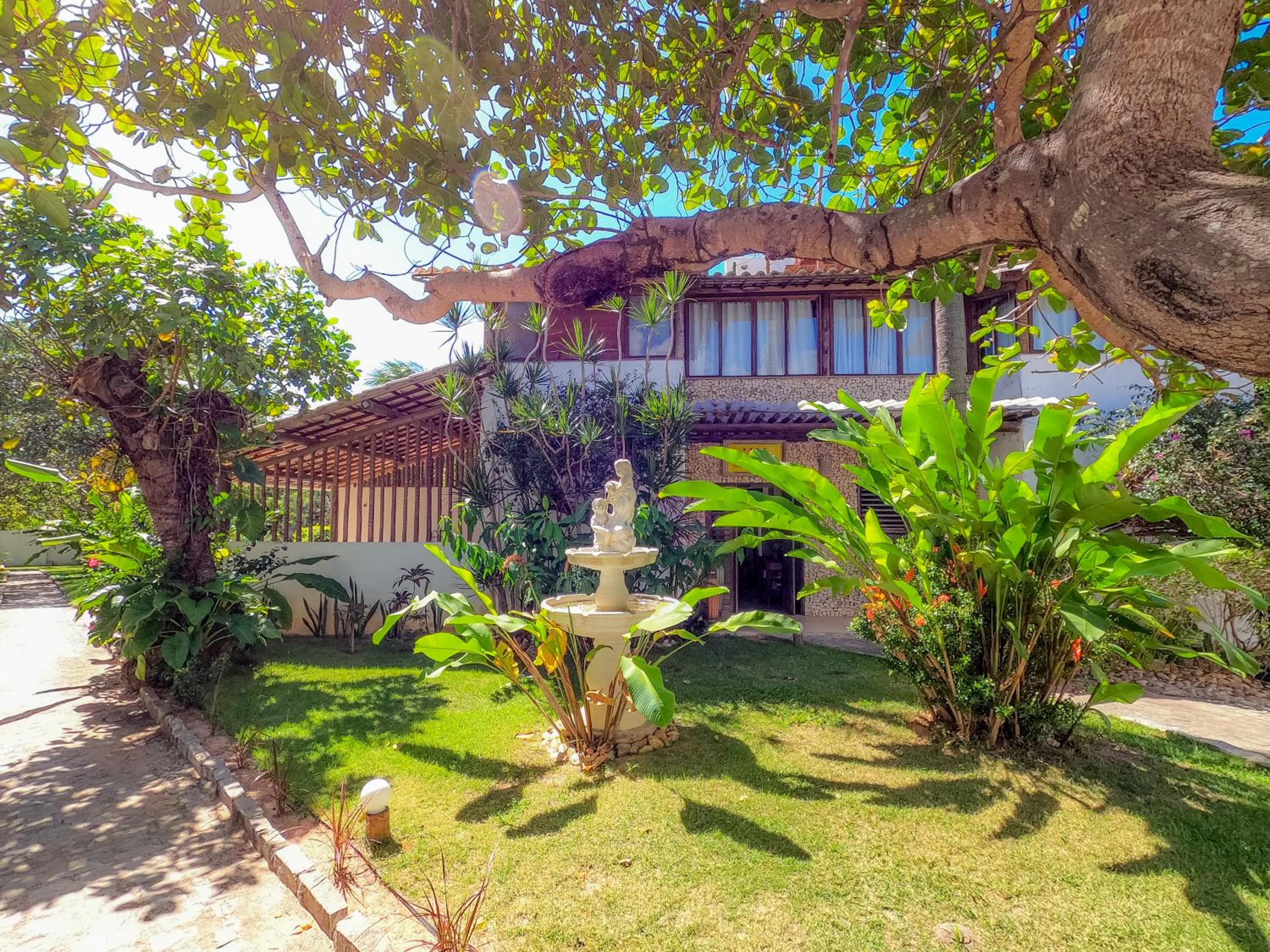 Hotel Vila Alemã - Image 1