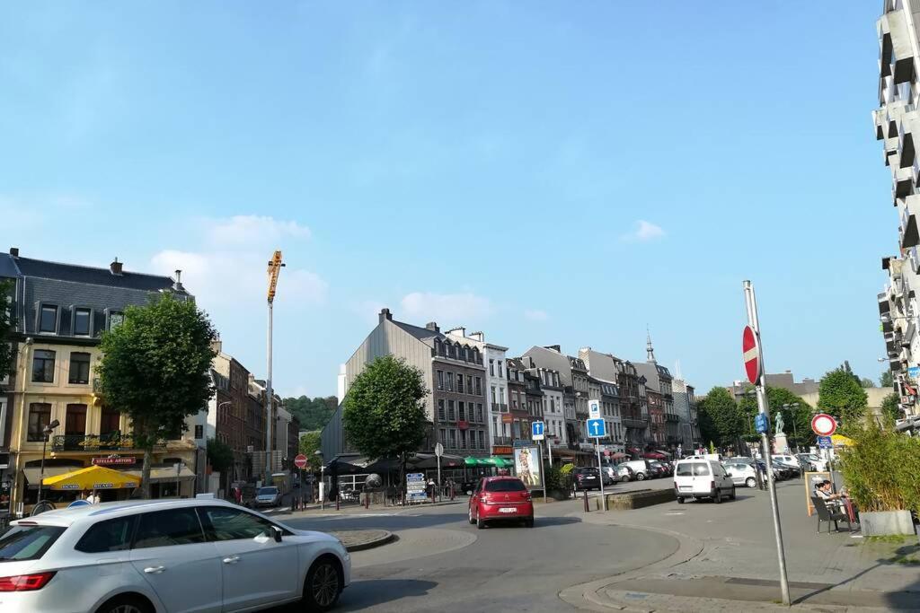 Duplex 90m Centre Verviers Calme Gare à pied Spa Francorchamps 20 min