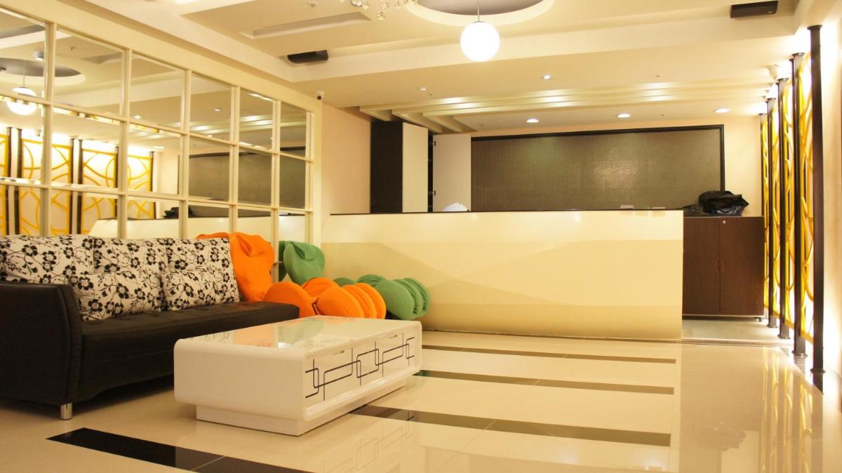 Shun-yi Business Hotel