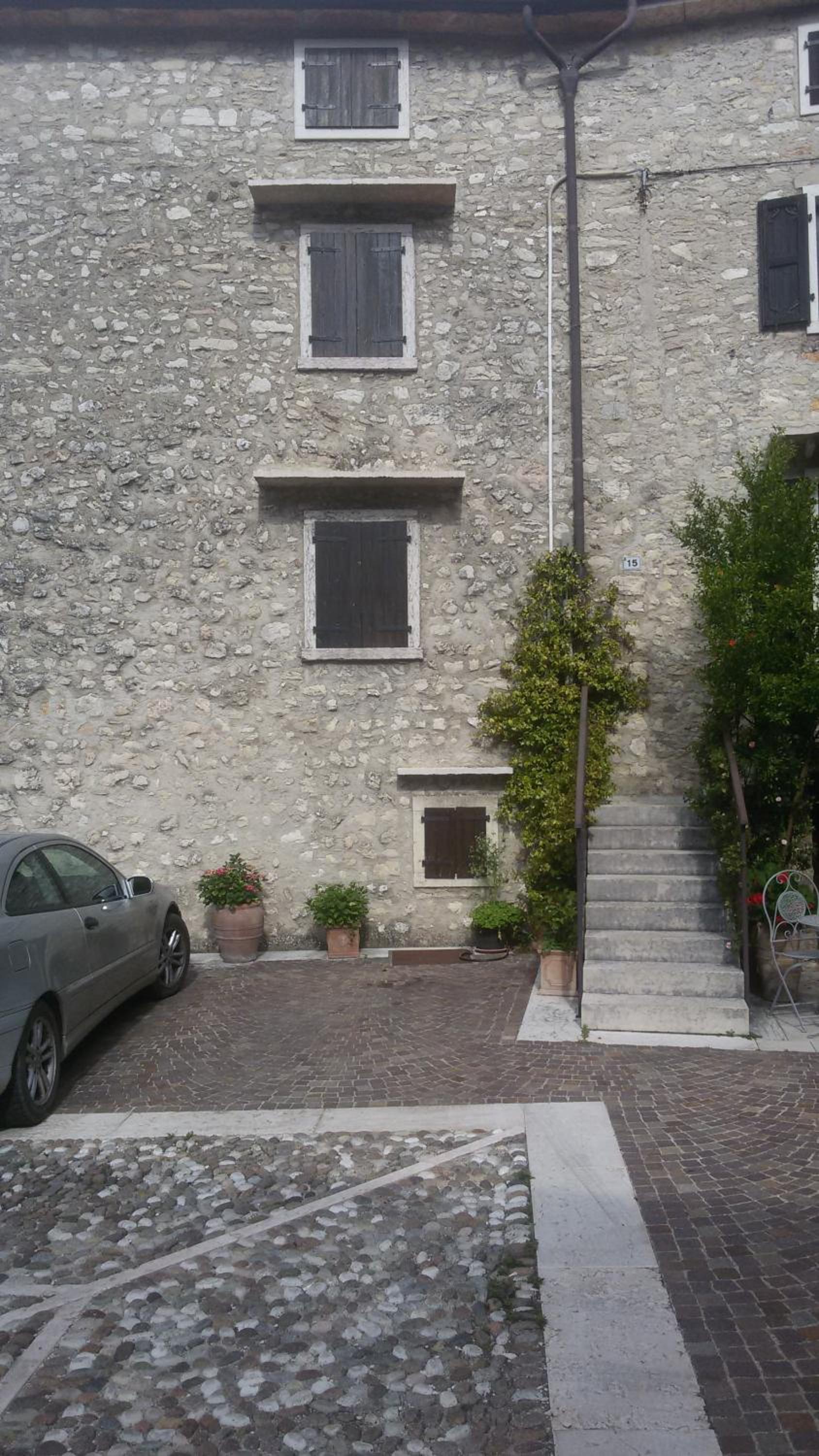 Photo 40