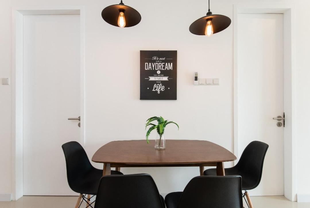 Modern City 2B Suite Desa Park City