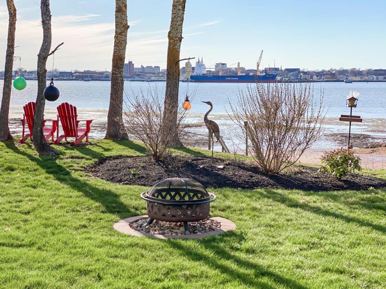 Scenic Harbour View House Waterfront