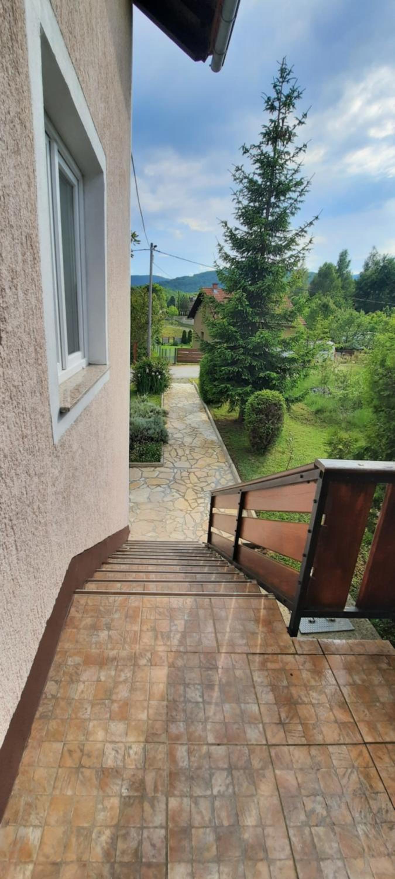 Photo 46