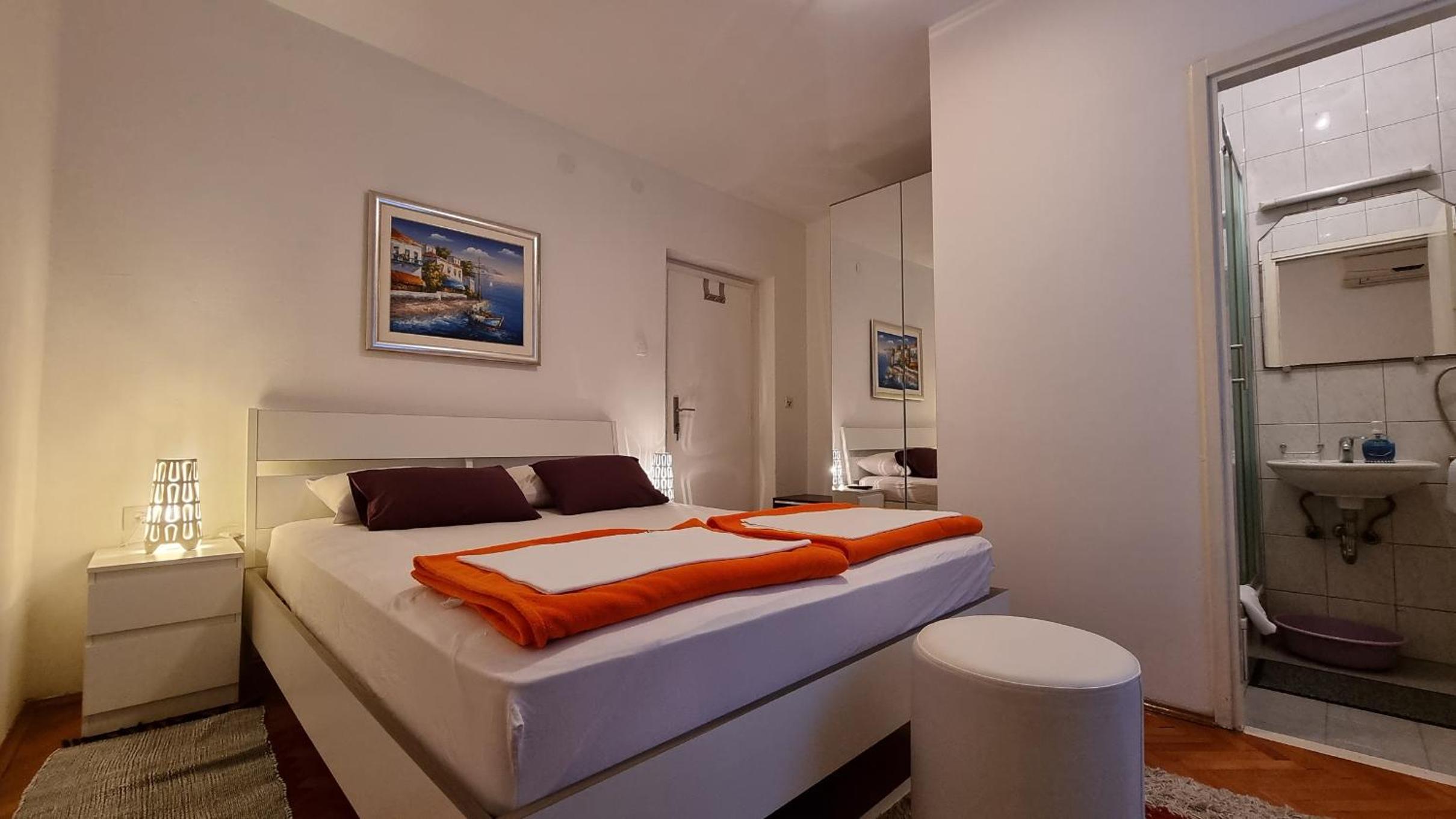 Vukosav Family Apartments and Rooms