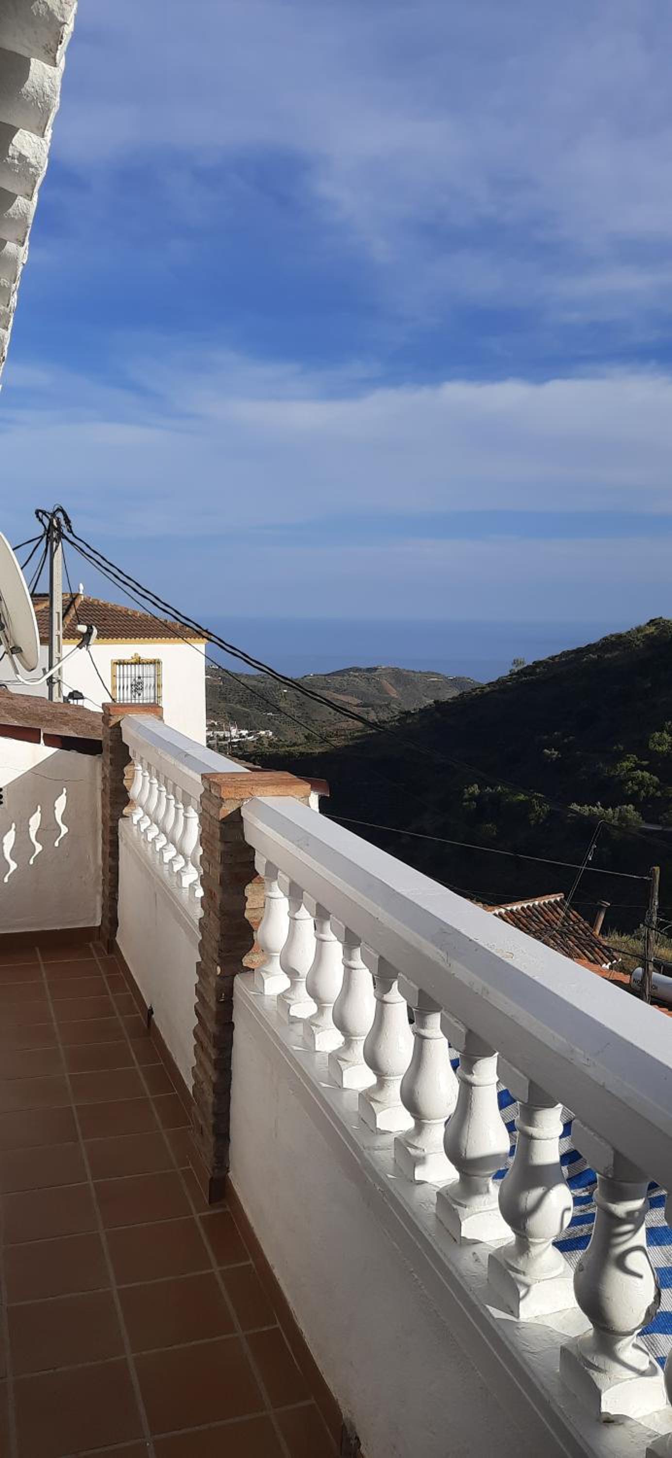 Moclinejo House