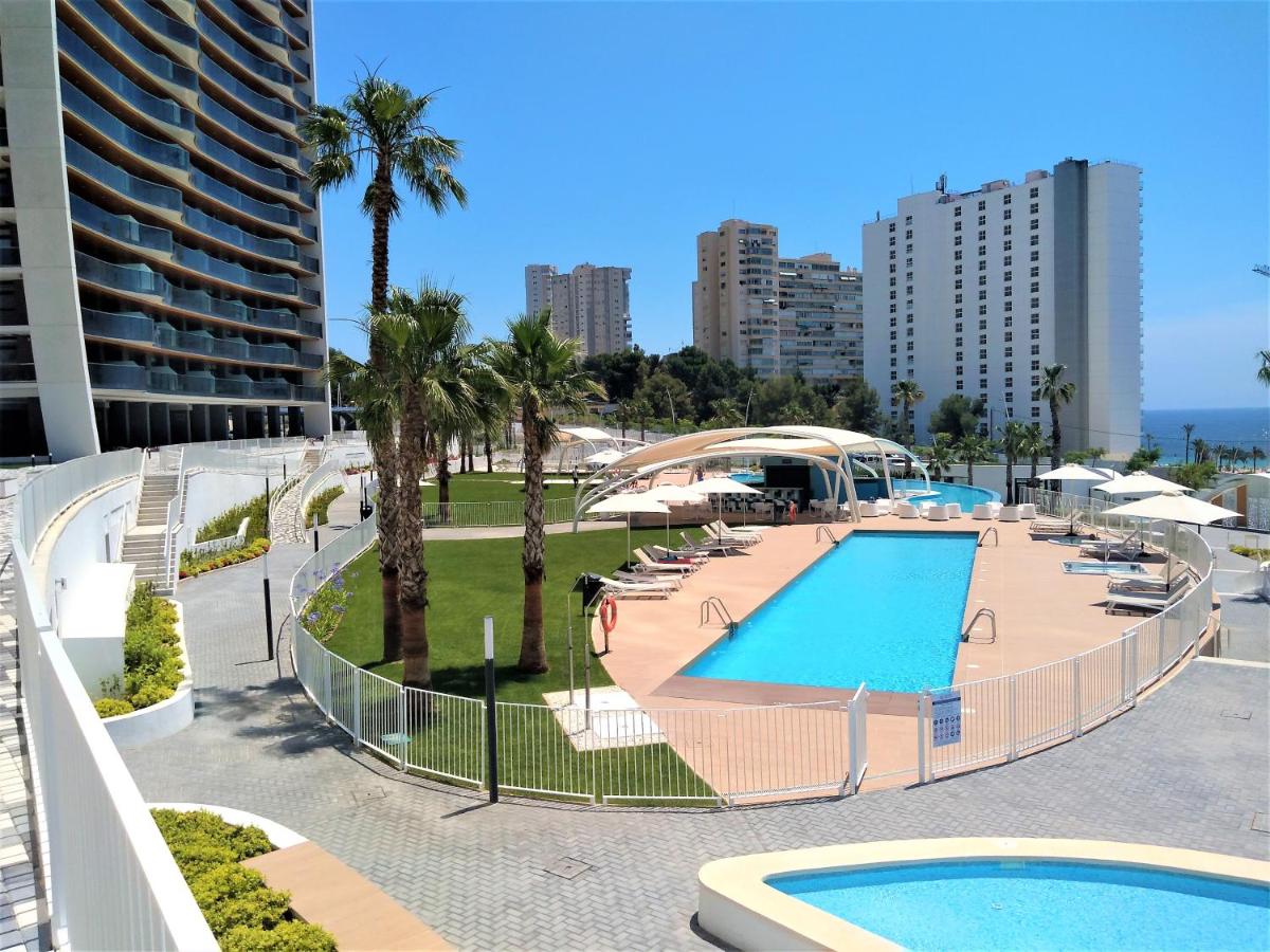 Sunset Waves Luxury Apartment 3 rooms Benidorm photo 2