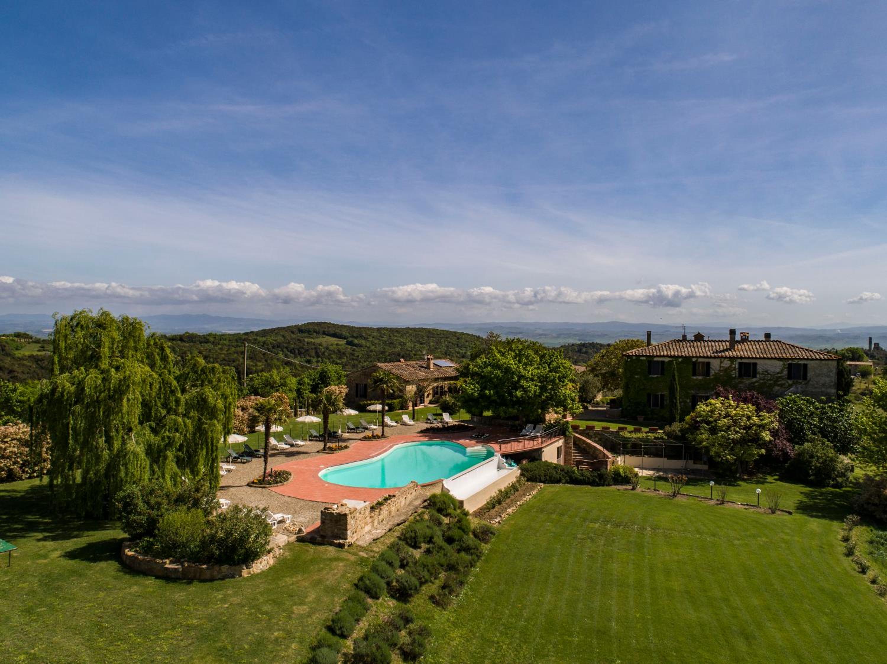 La Palazzina view 3