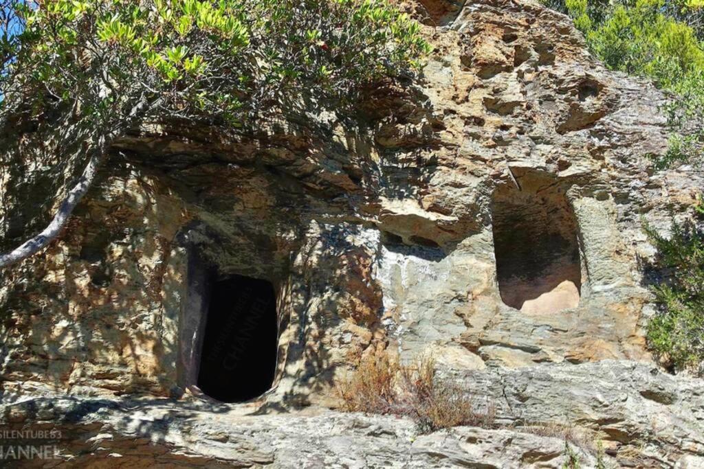Photo 18