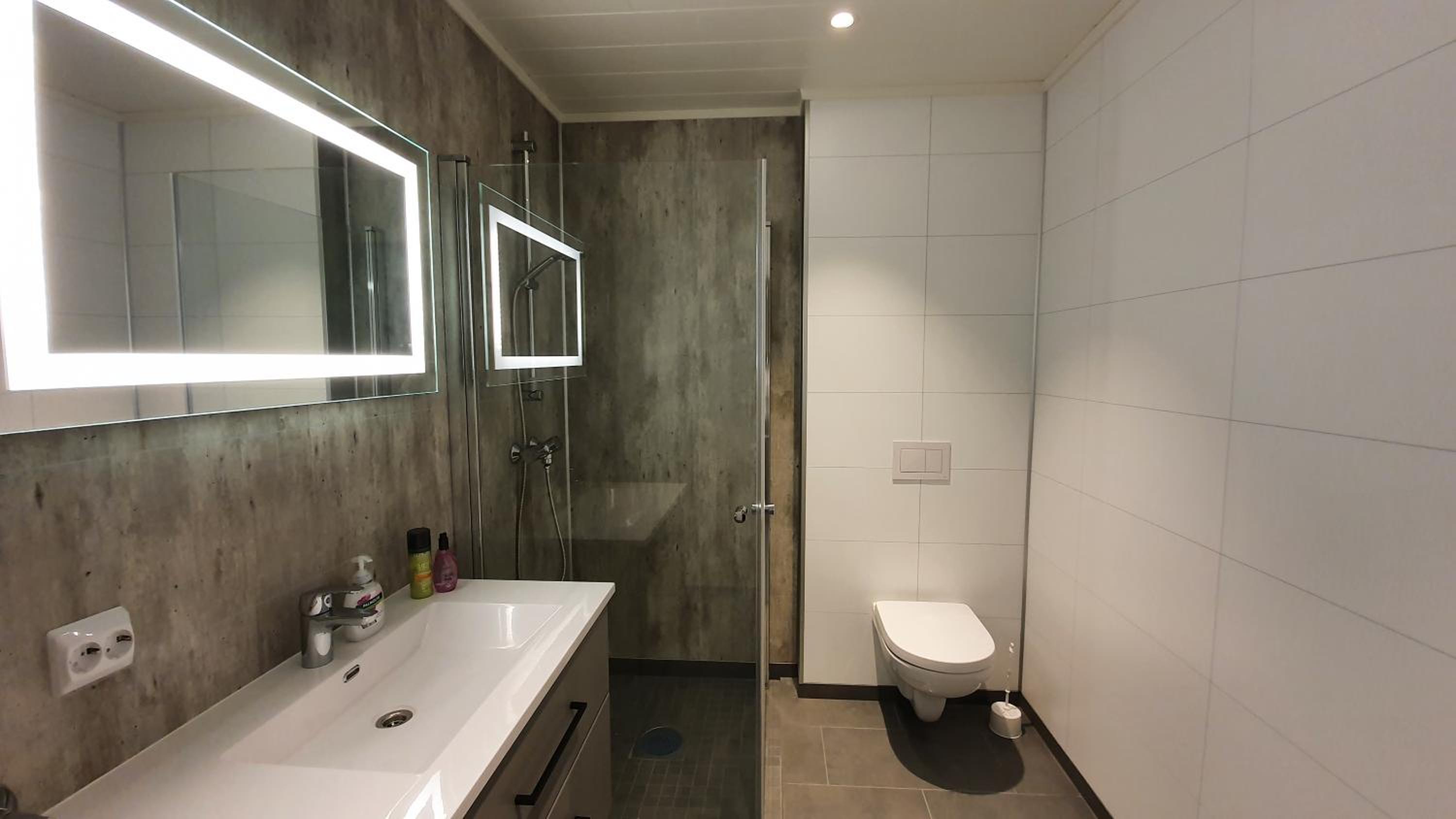Photo 21