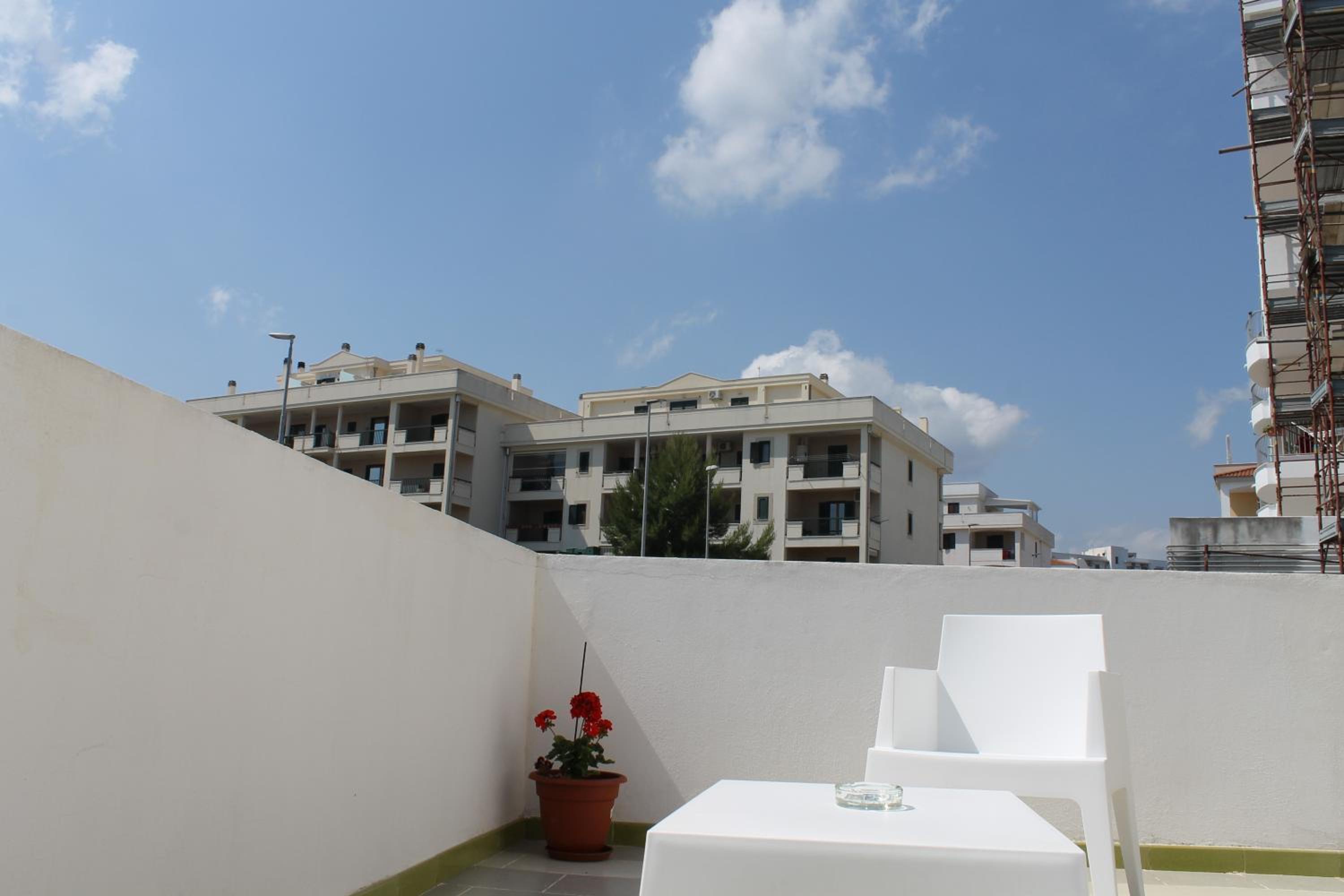 B&B Palazzo Manfredi Vieste, Fronte mare con Parcheggio