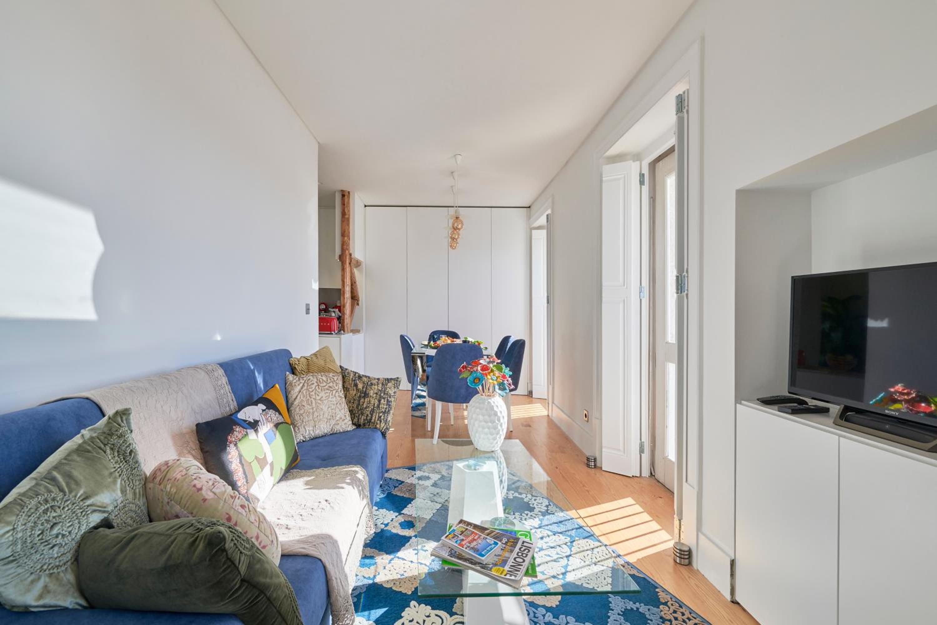 Charming apartment Castelo. Amazing Lisbon View view 3