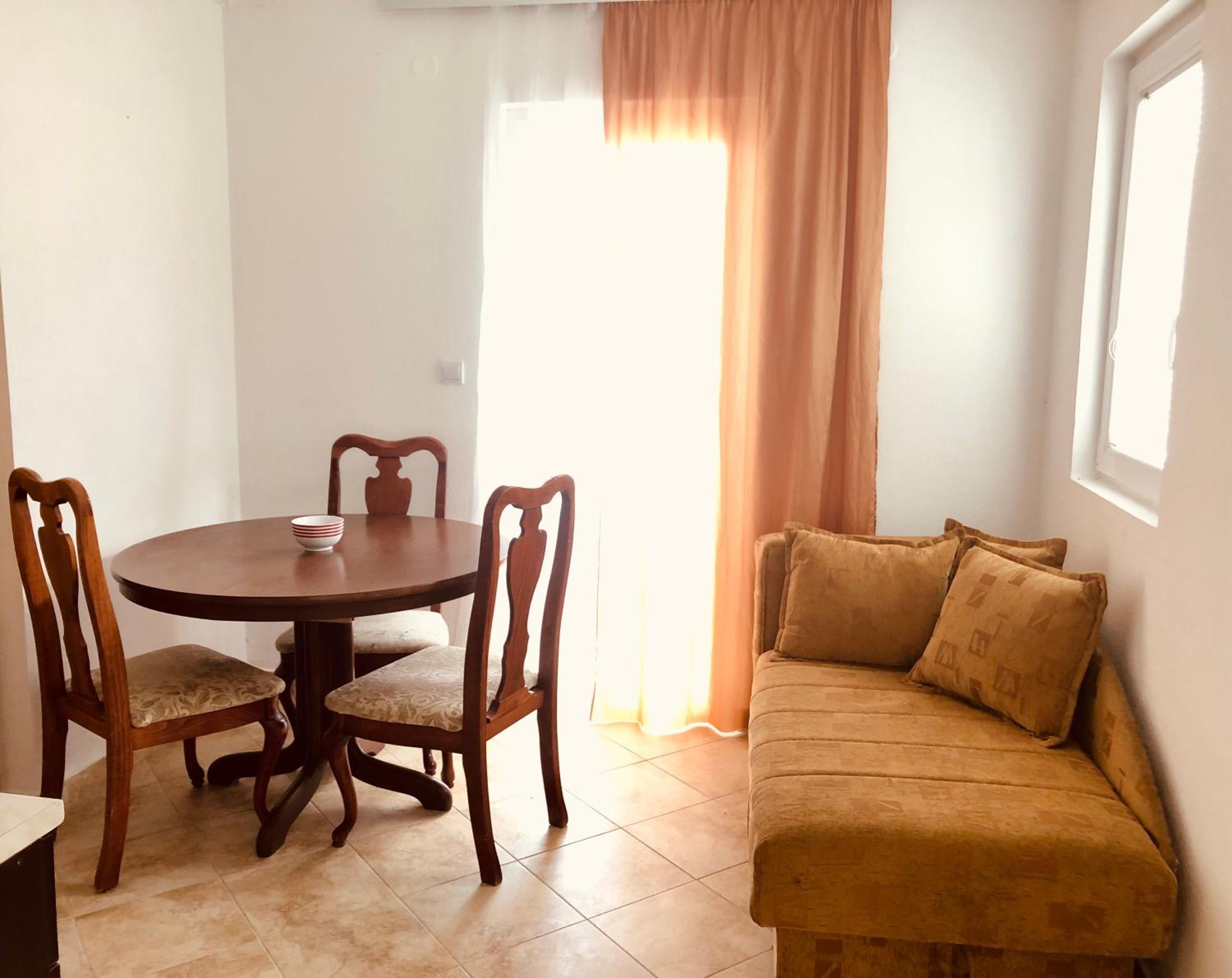 Apartmani Asovic