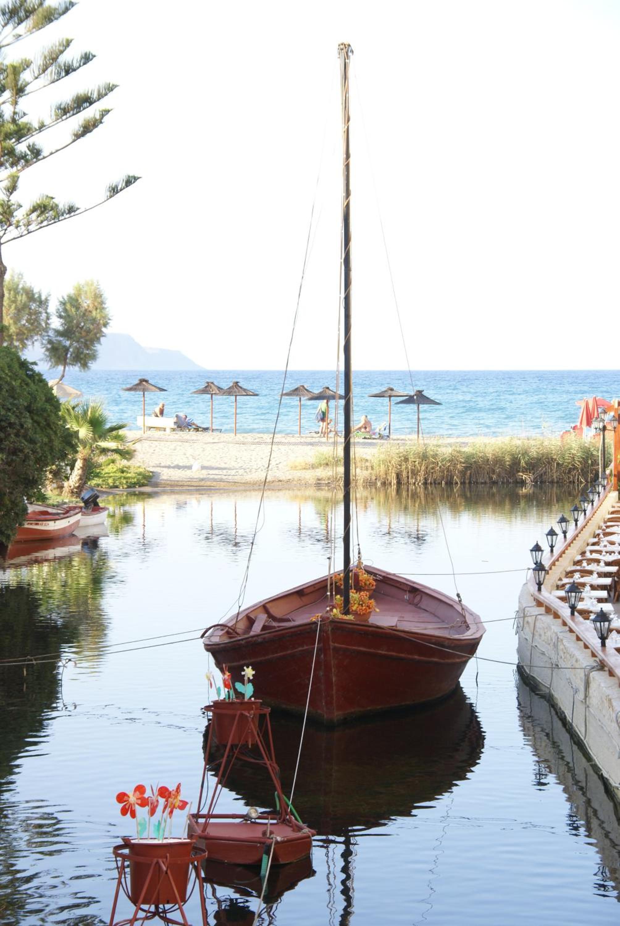 Villas Kalives