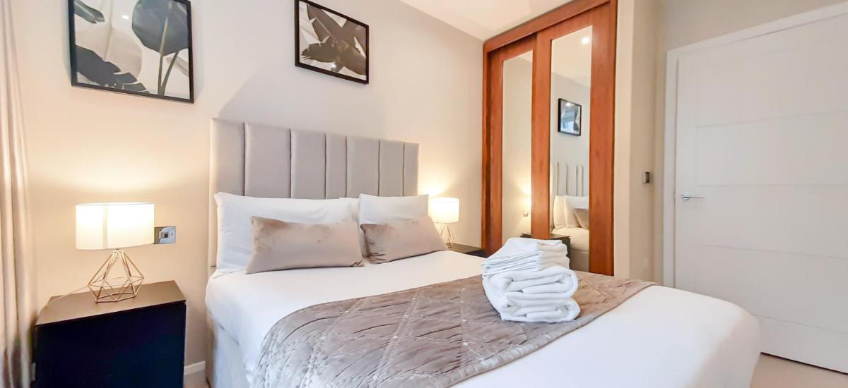 One Bed Serviced Apt near Holborn in Chancery Lane