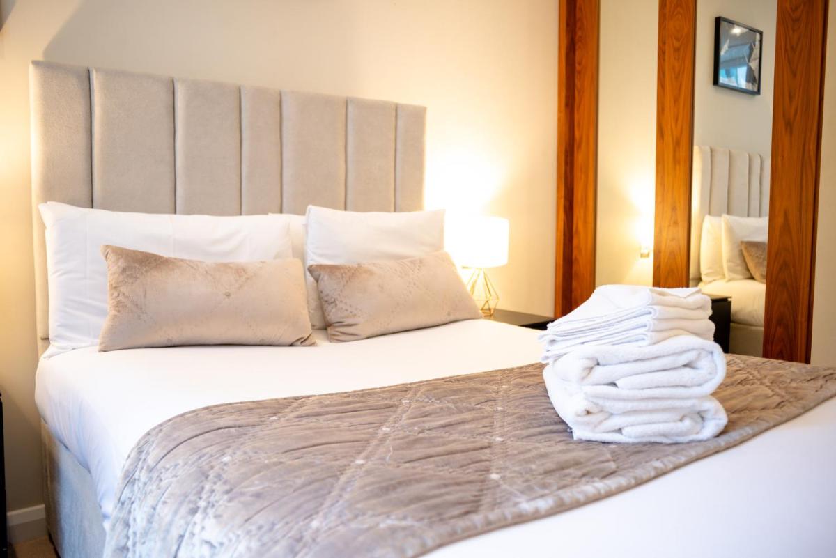 One Bed Serviced Apt near Holborn in Chancery Lane