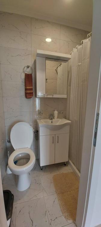 Fenix apartman Vinci view 4