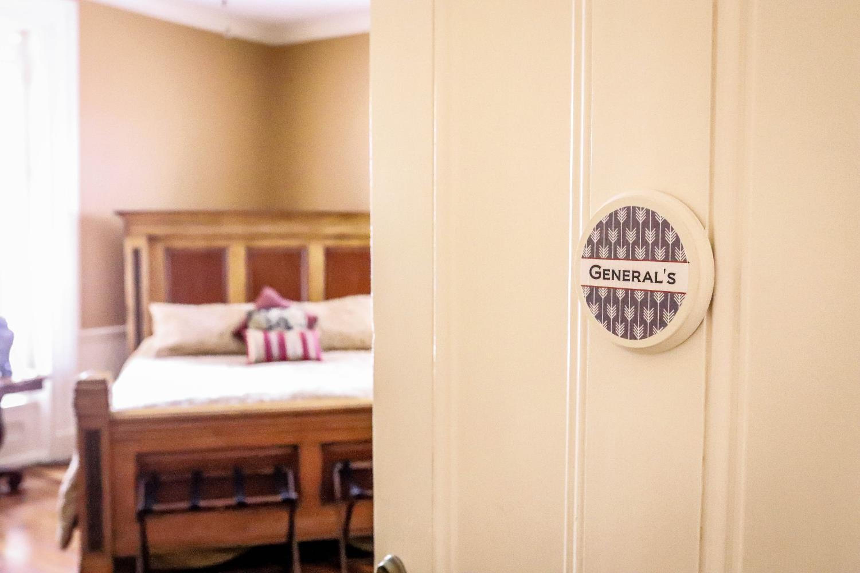 Early Inn at the Grove
