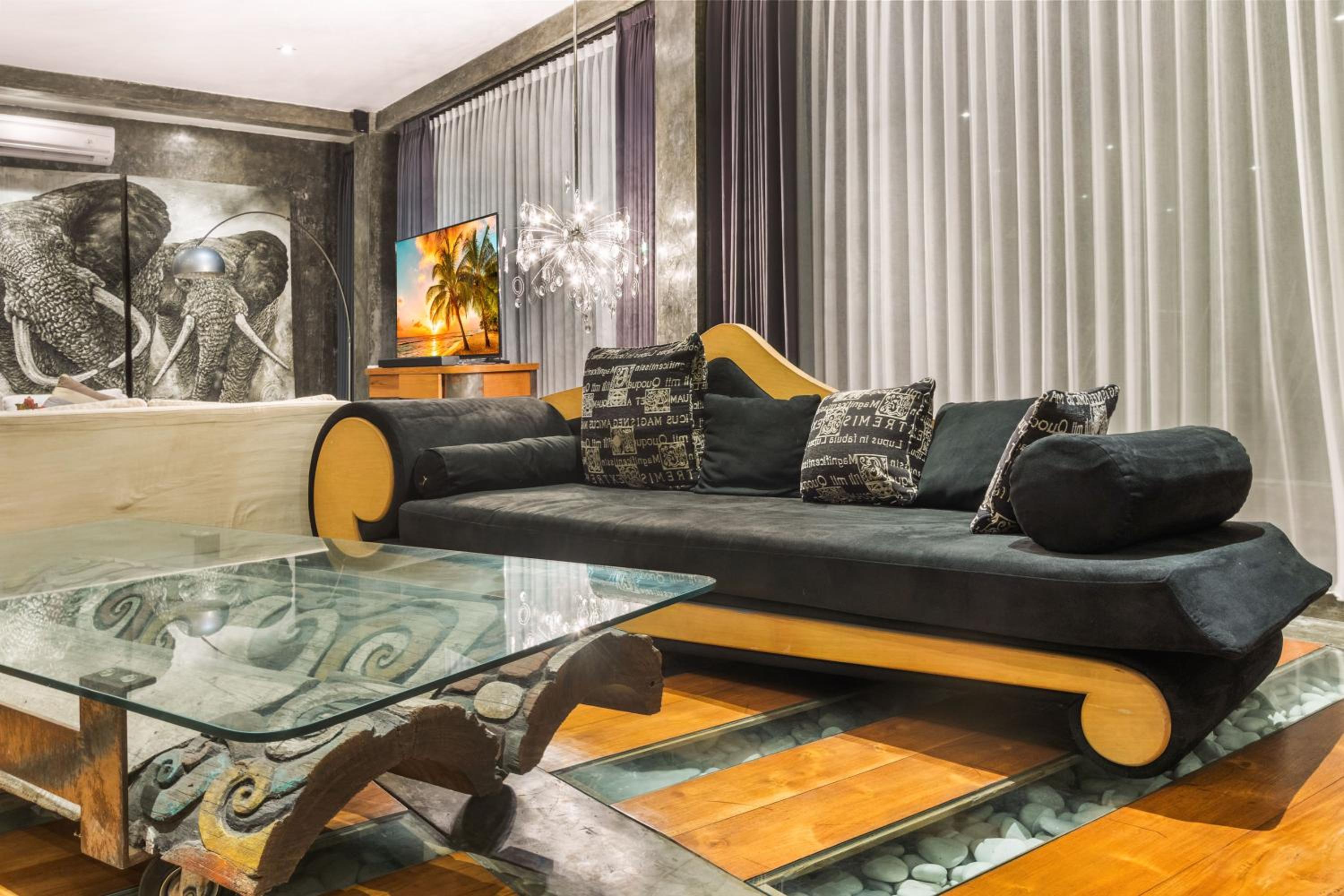 lounge