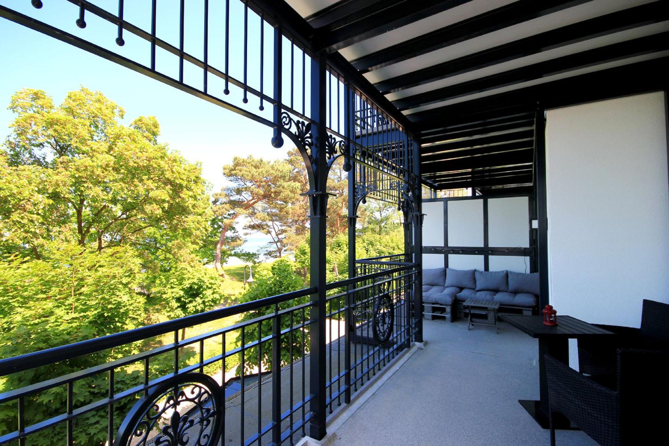 Villa Strandblick by Rujana