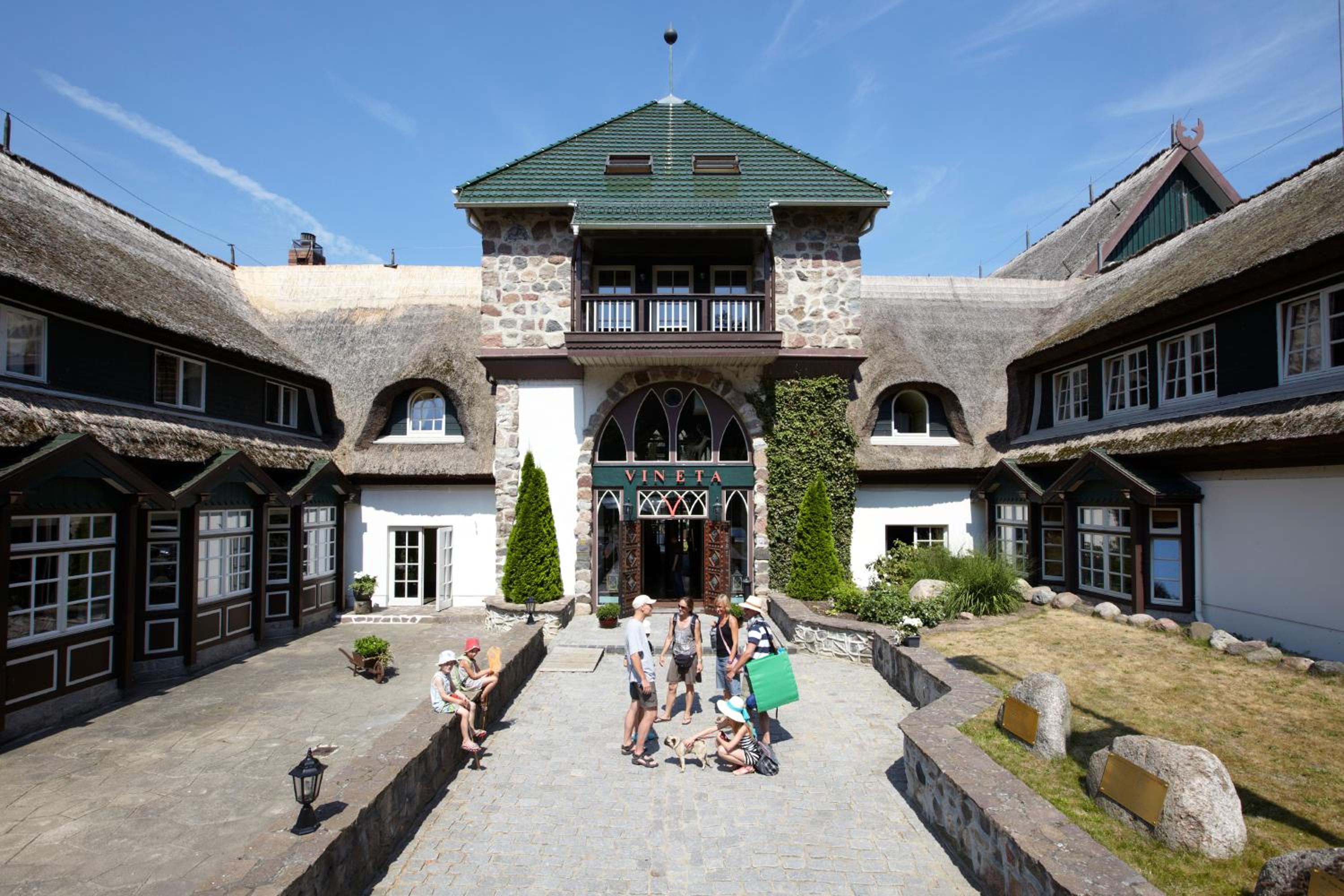 Hotel Forsthaus Damerow - Image 1