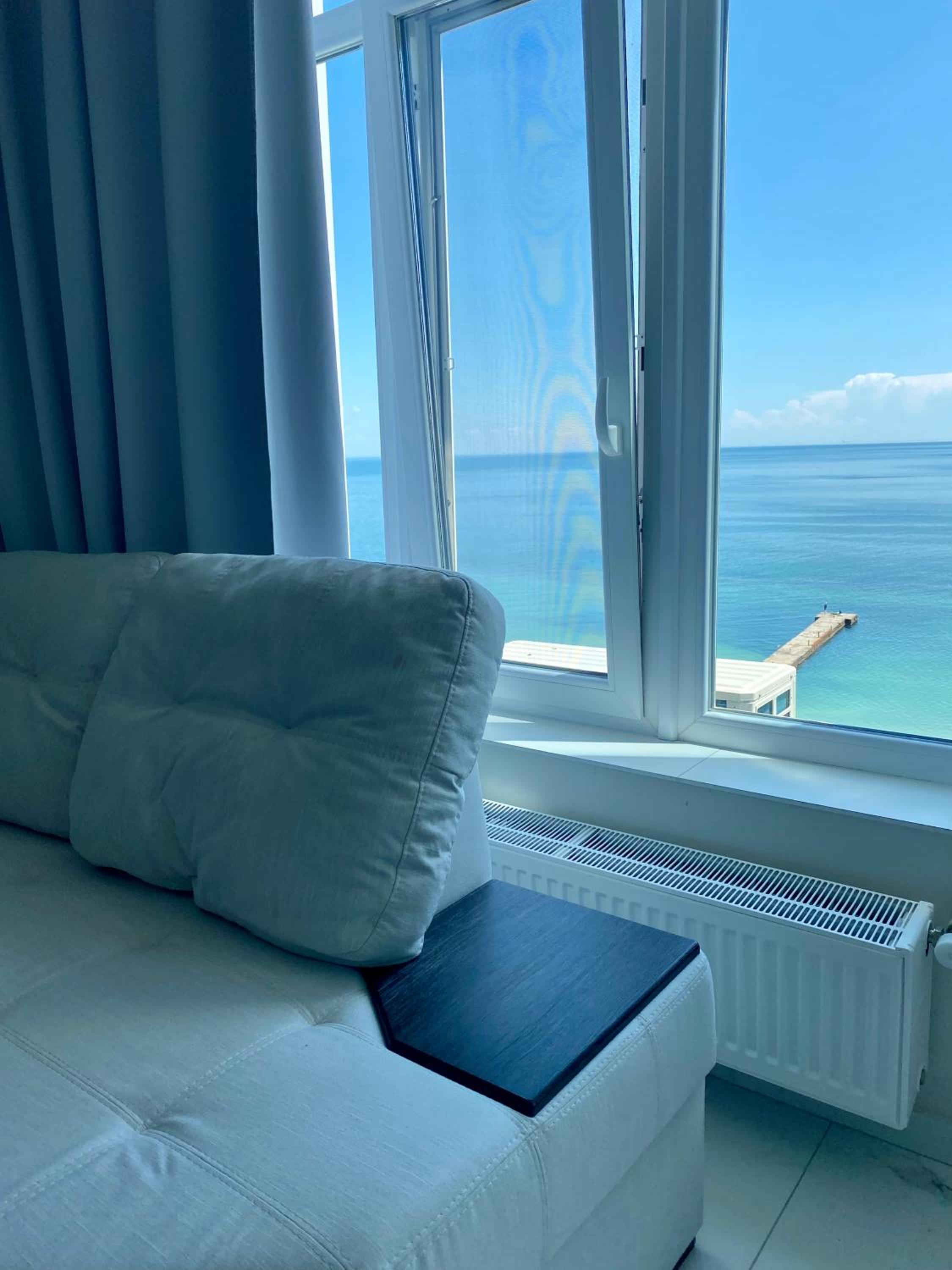 MAGNIT Apartments у самого моря view 4