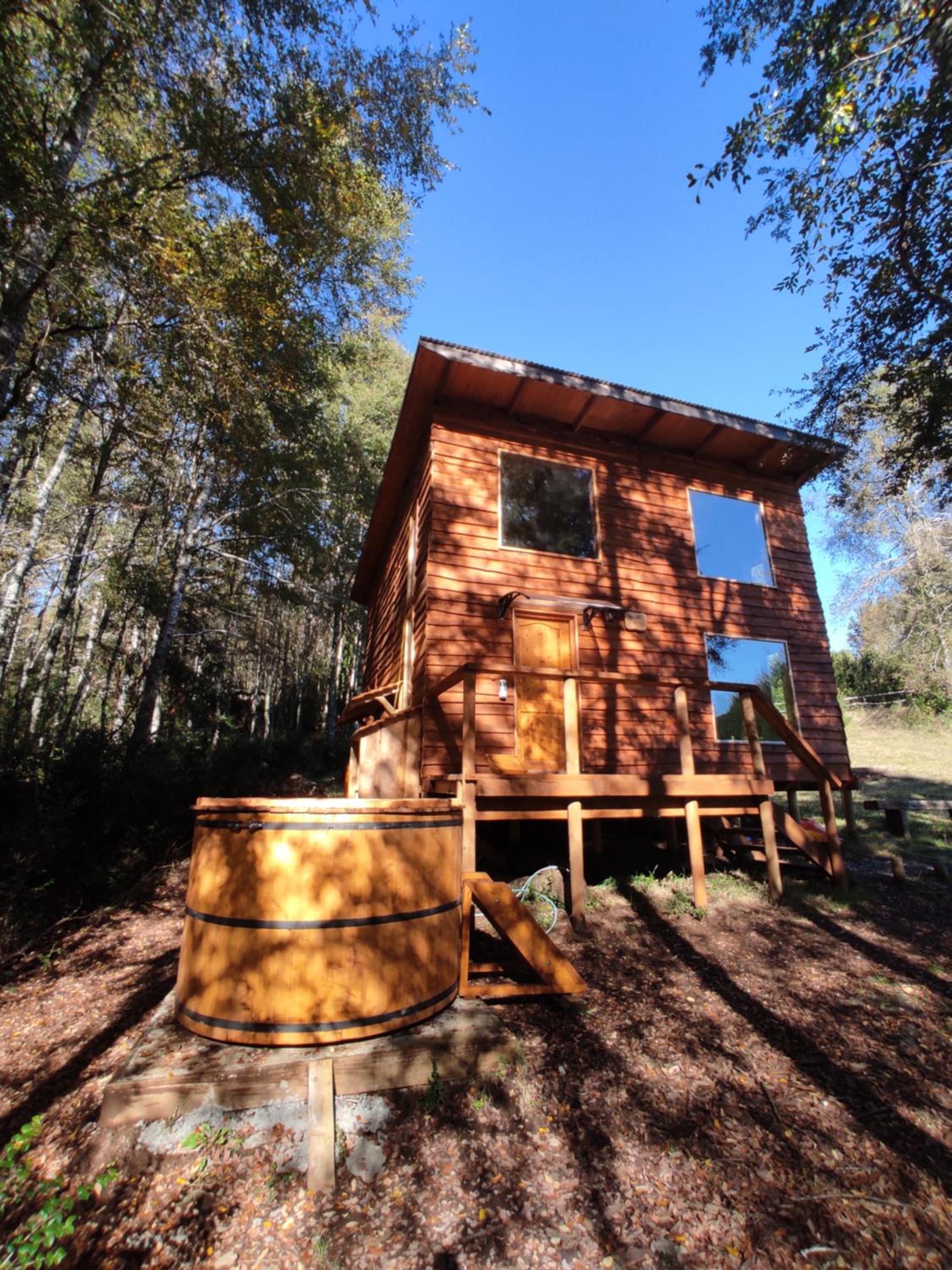 Proyecto COYAM, cabañas lofts, tinas privadas, sendero por el bosque