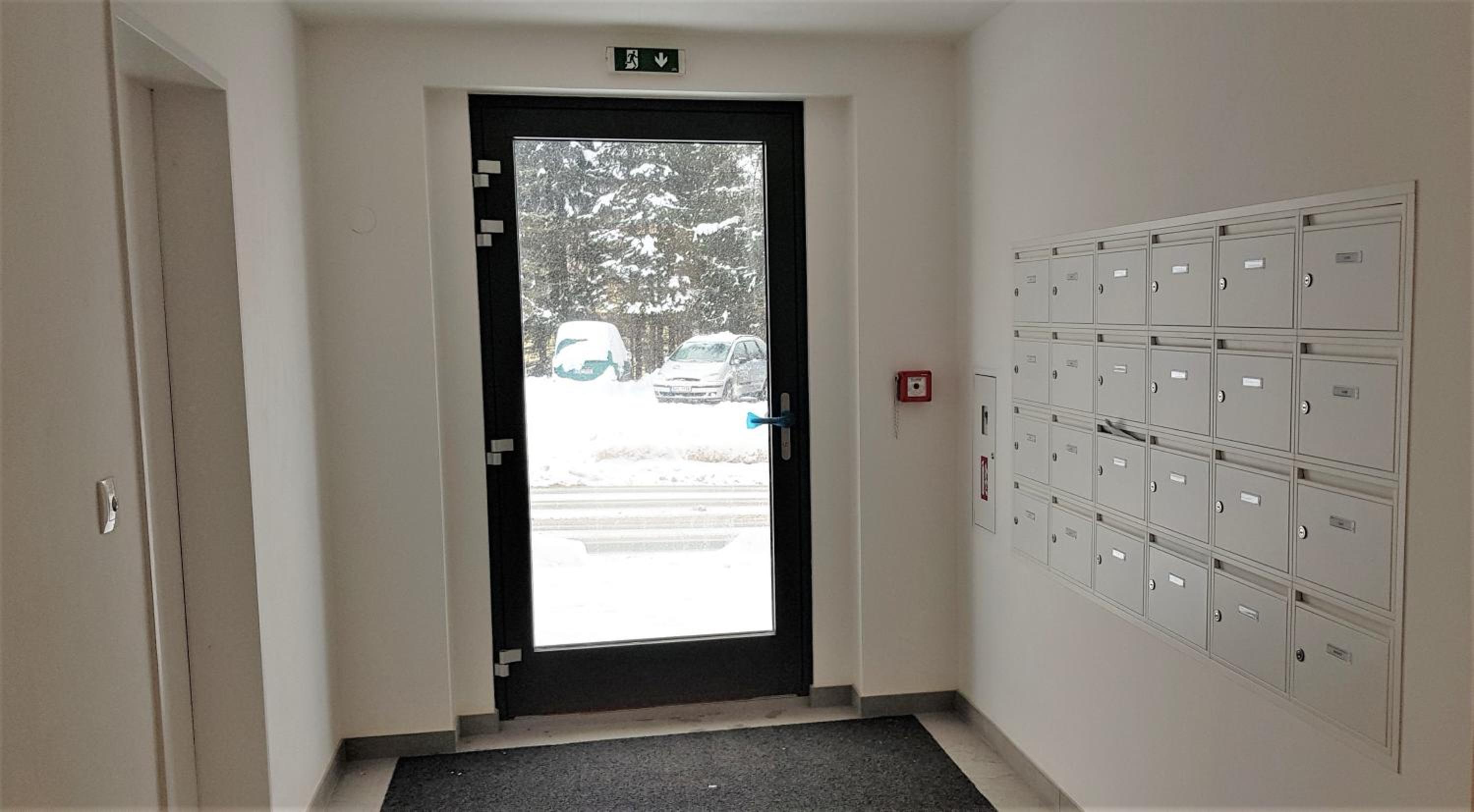 Photo 27