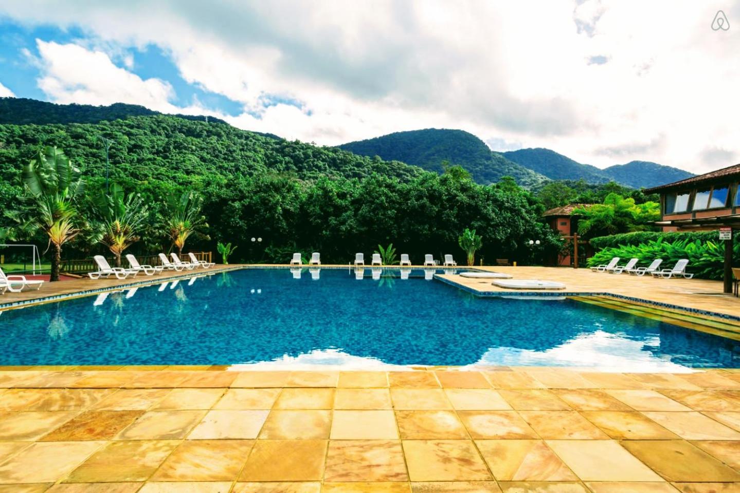Maresias Beach House - Casas de alugueis em cond beira mar