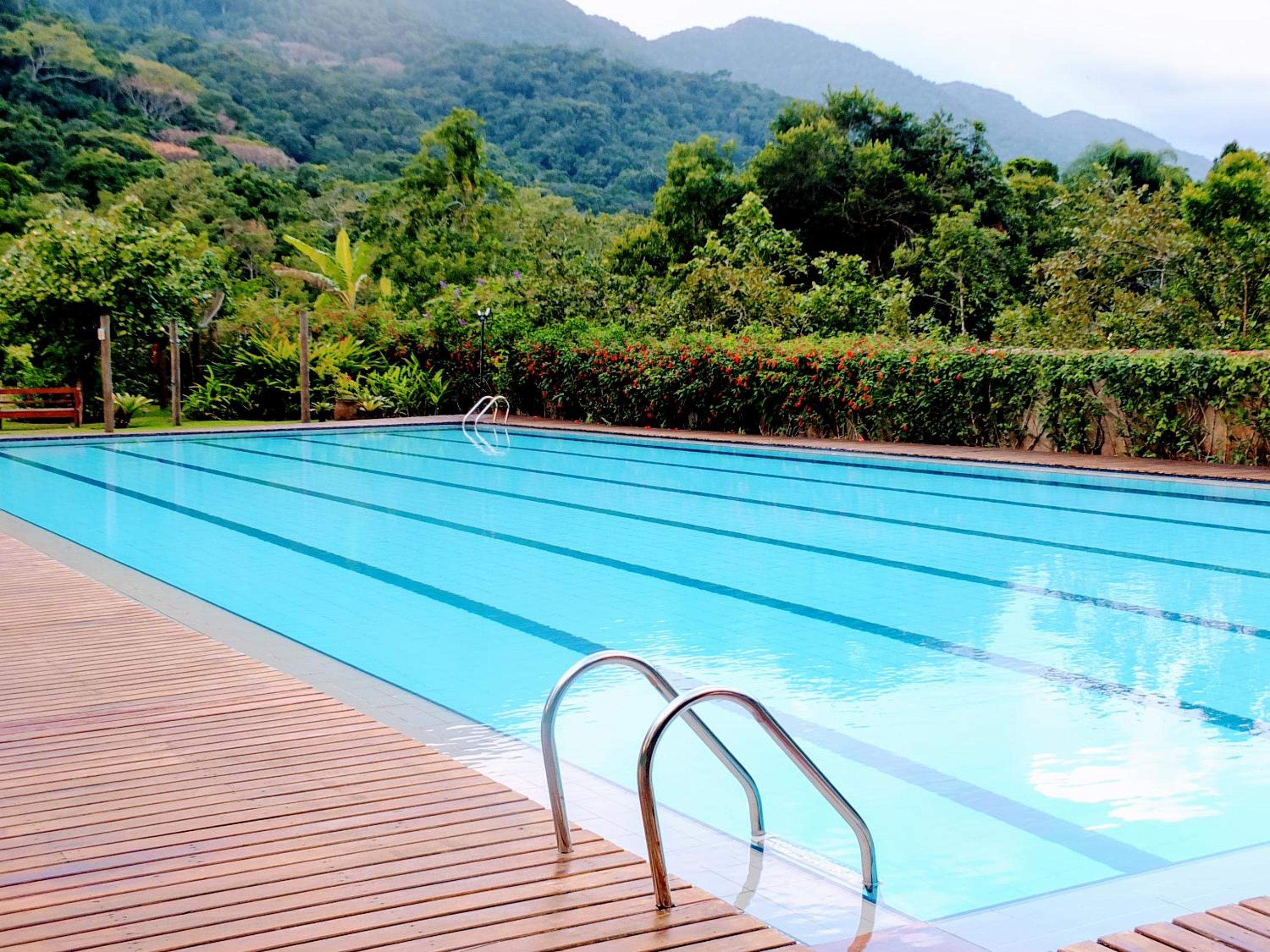 Maresias Beach House - Casas de alugueis em cond beira mar