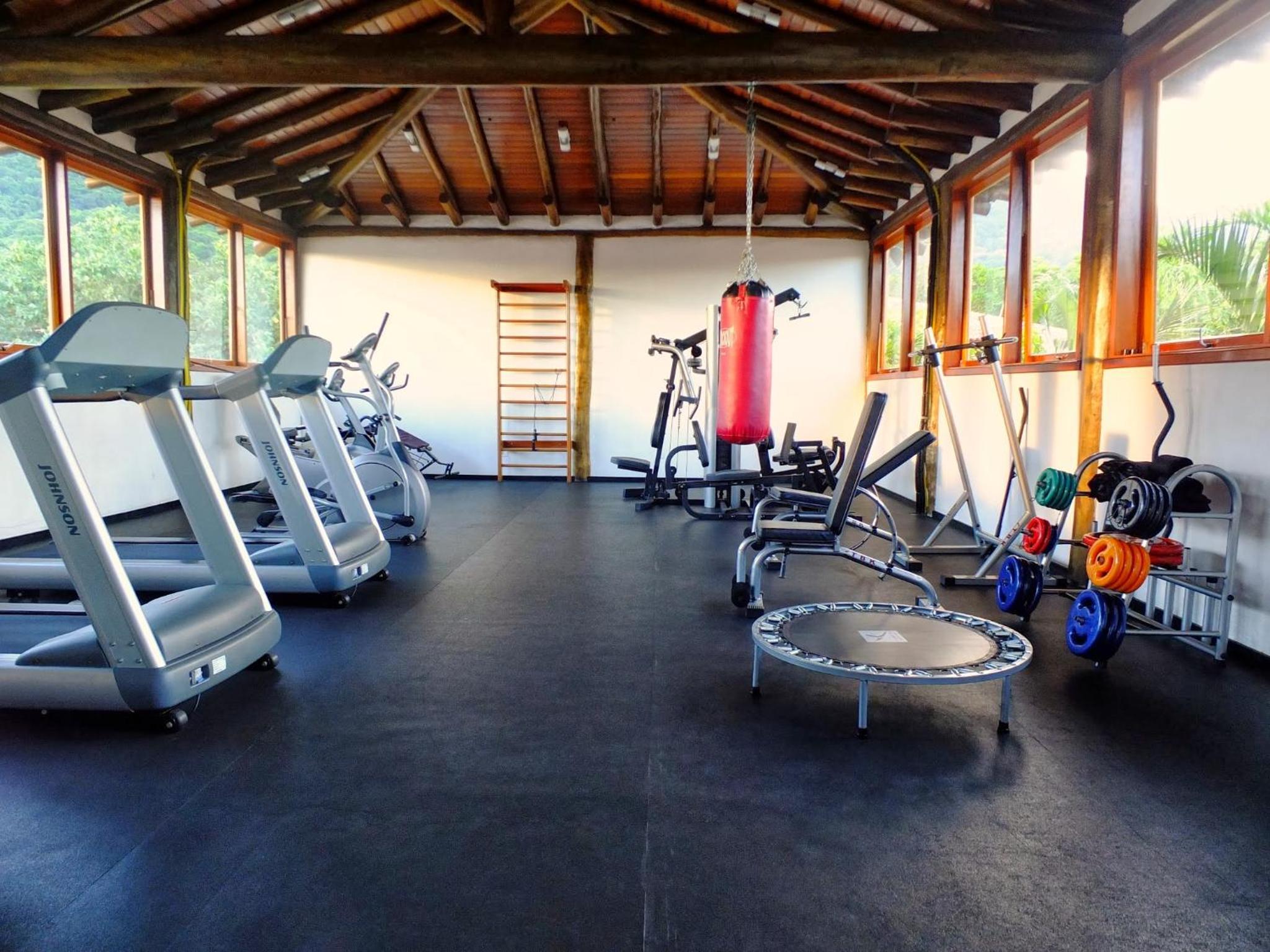 Maresias Beach House - Casas de alugueis em cond beira mar