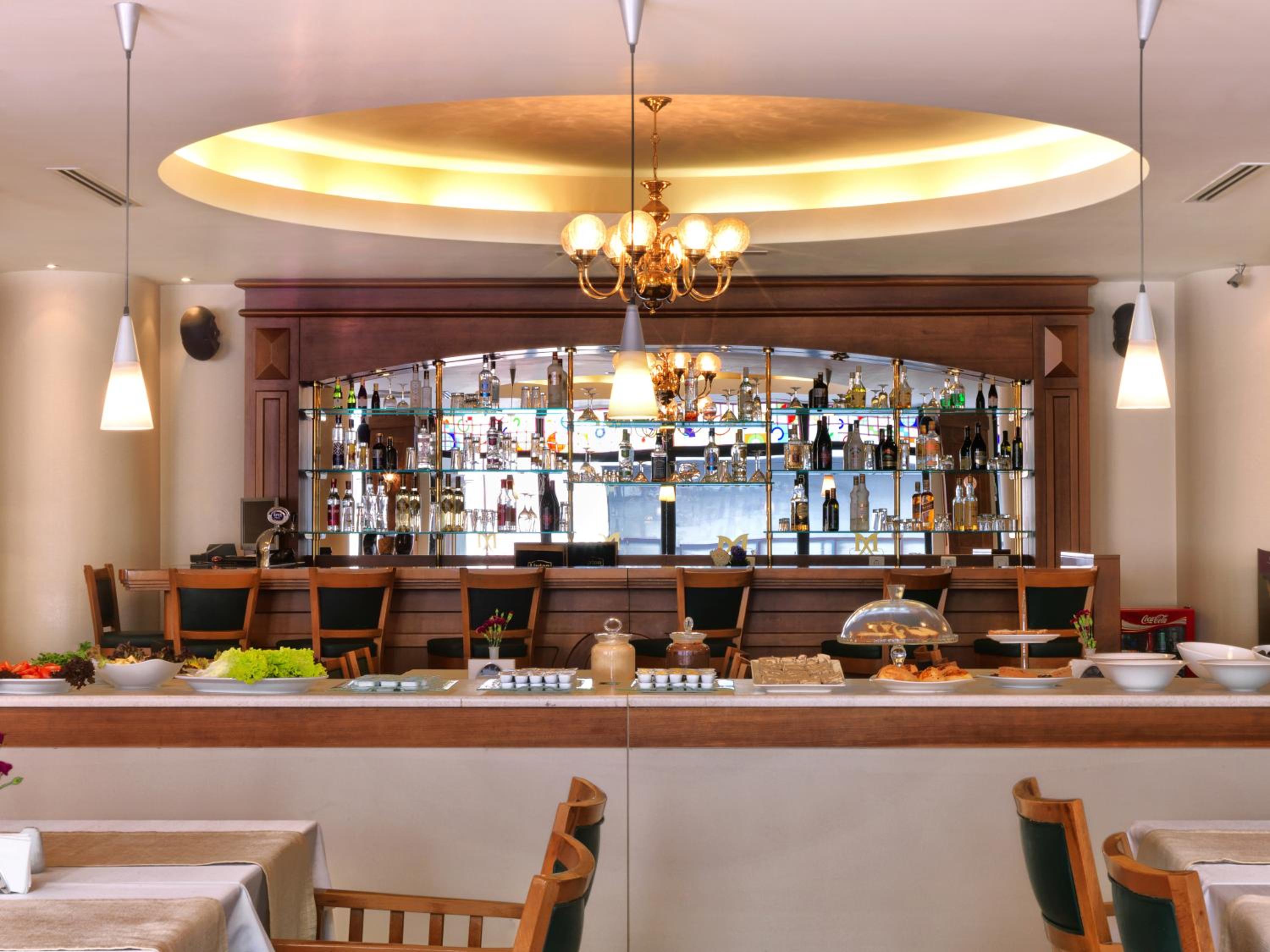 Taksim Metropark Hotel - Image 17