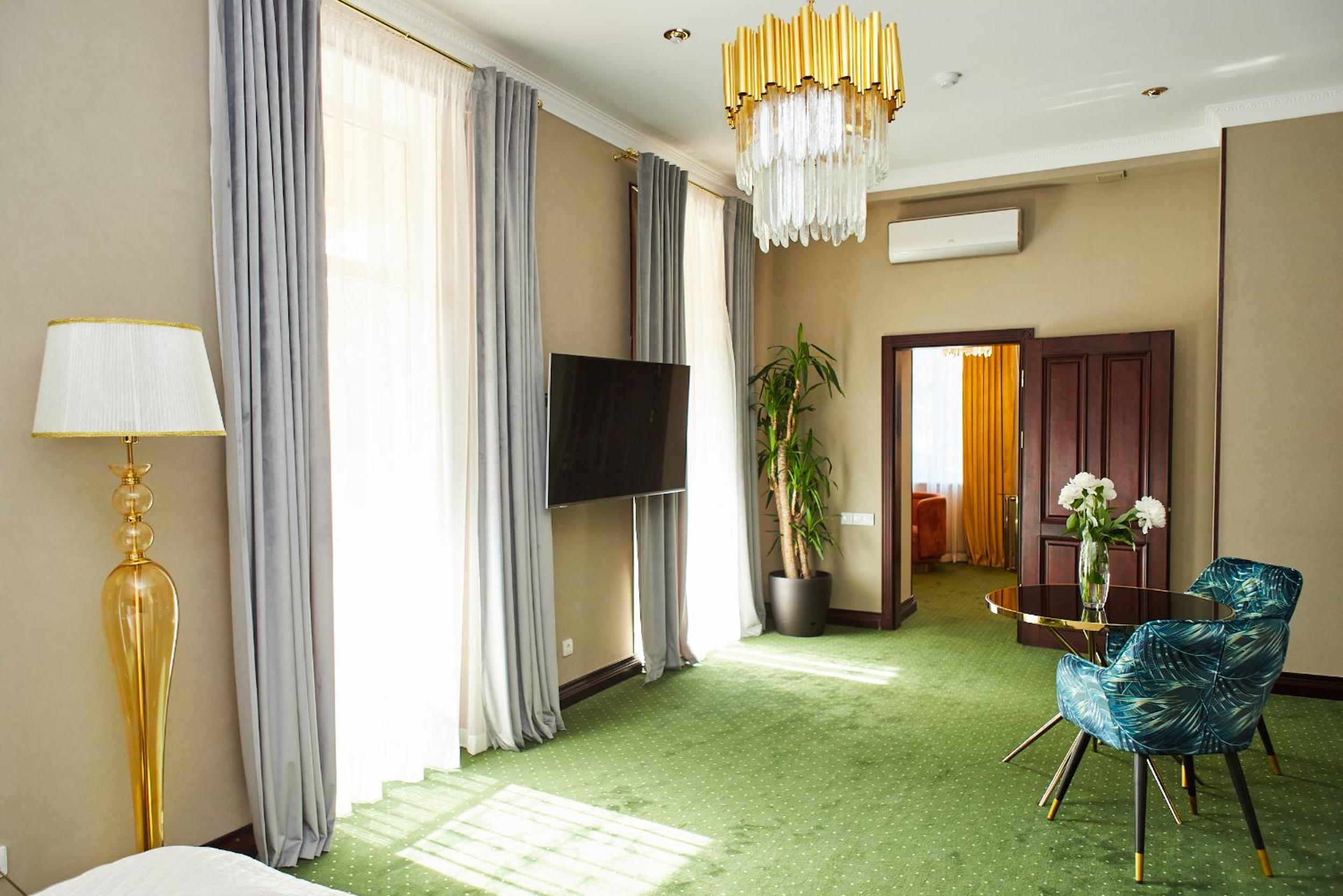 Arcadia Plaza Hotel, photo 91
