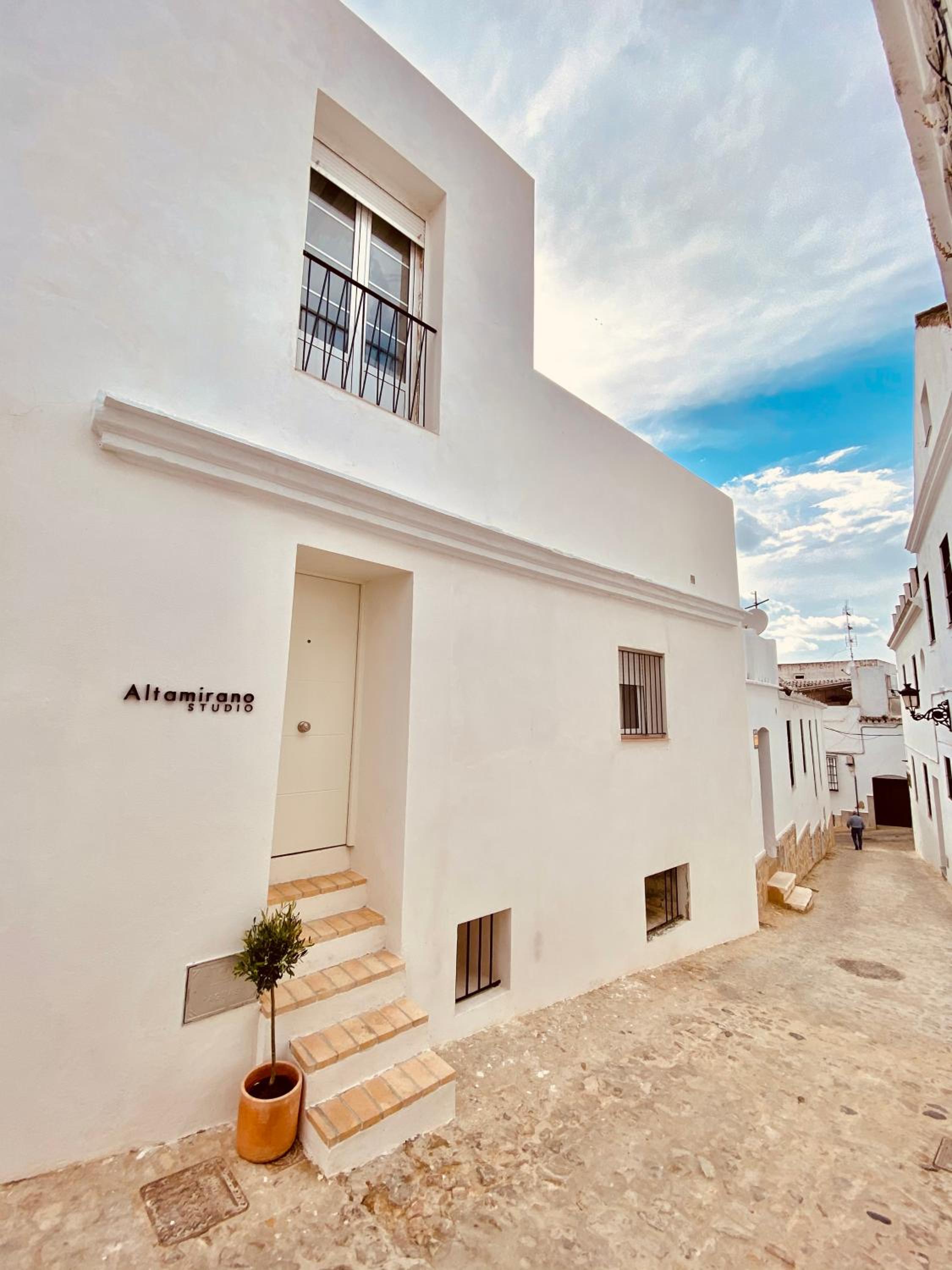 Altamirano SUITE by Atico73