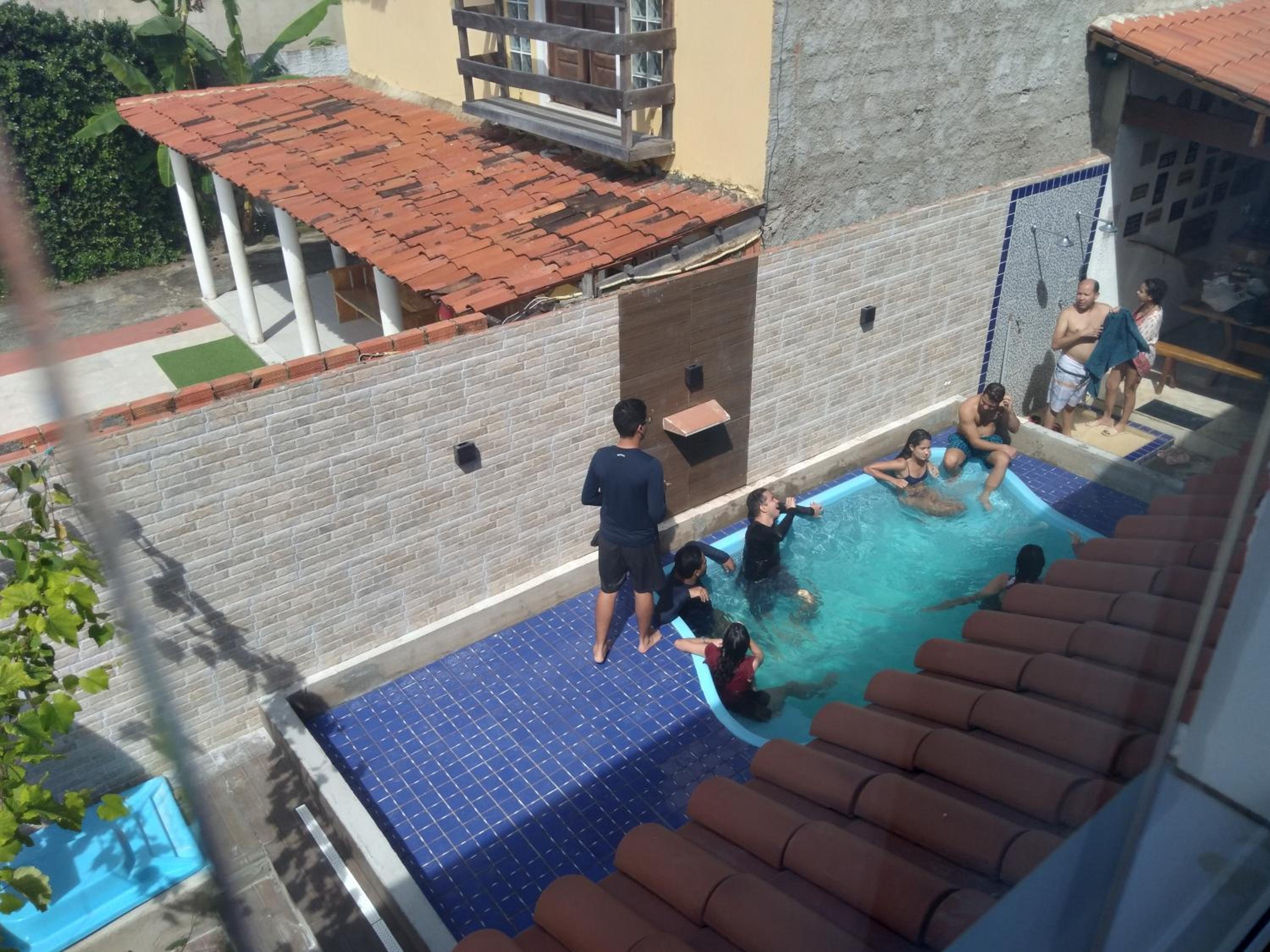 Flats-Pousada Três Milagres-Apartamentos completos em São Miguel dos Milagres-Centro-Primeiro conjunto antes da praia, 200m somente- com café opcional, bic