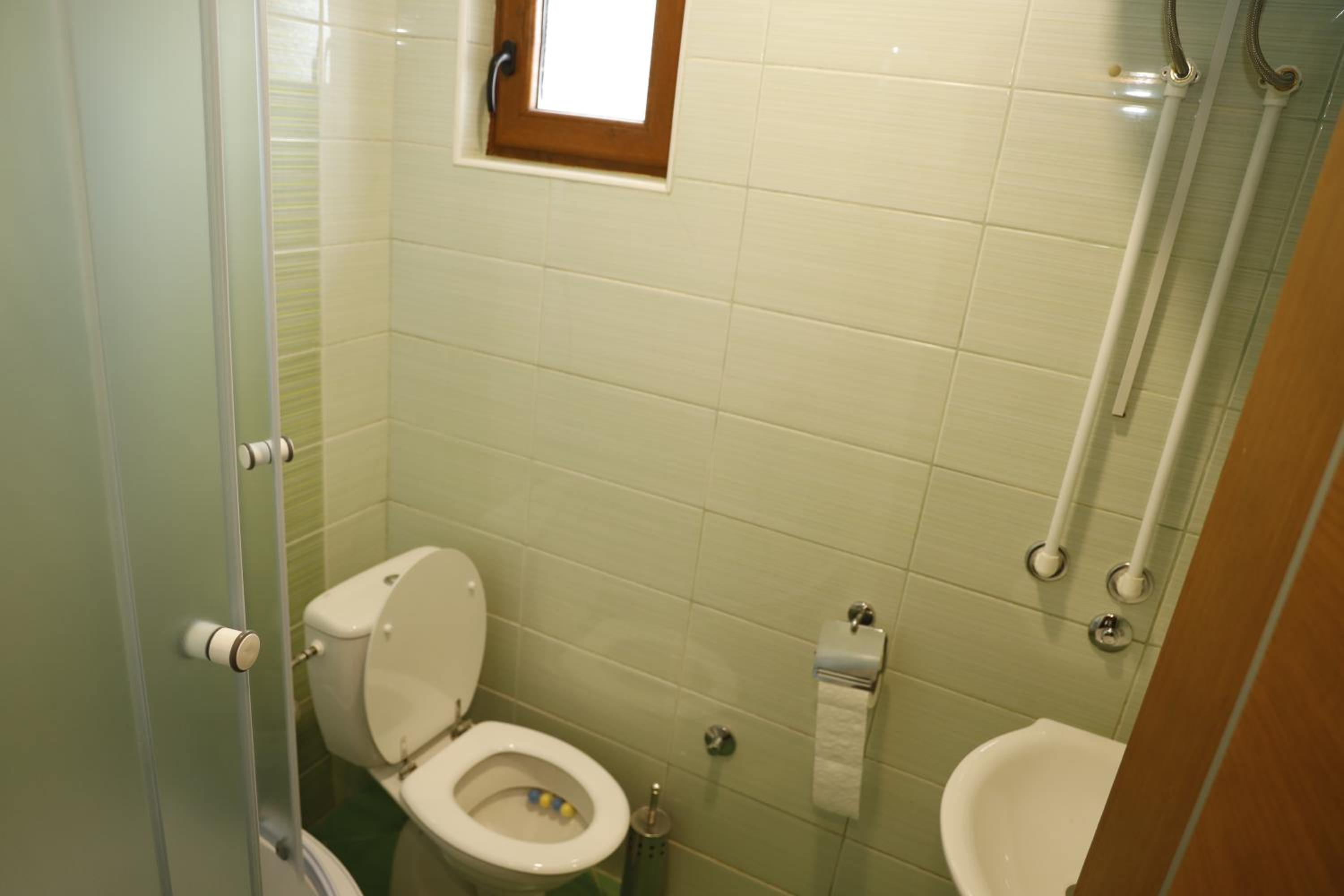 Photo 48