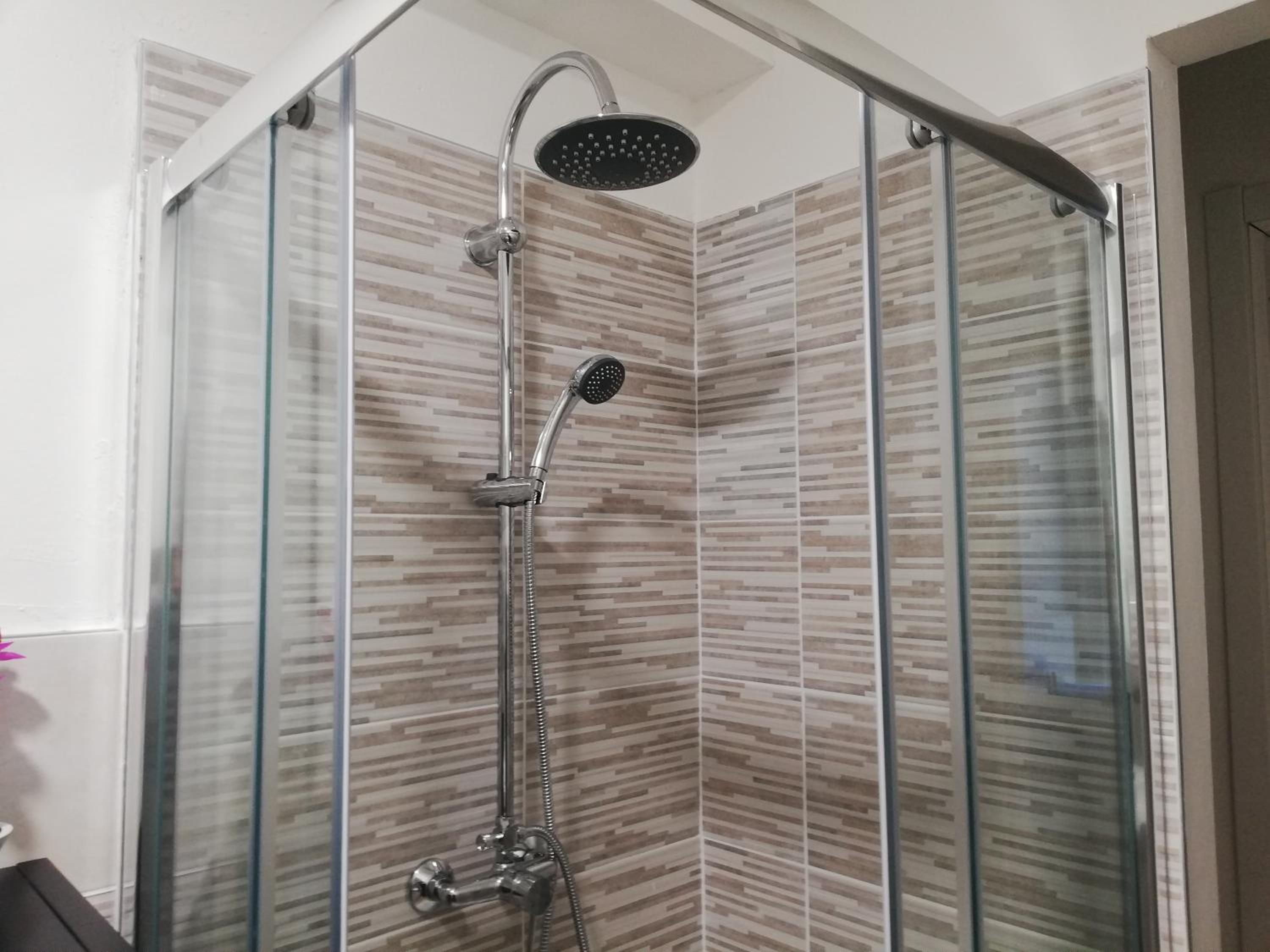 Alps & Lake en Lecco — bathroom