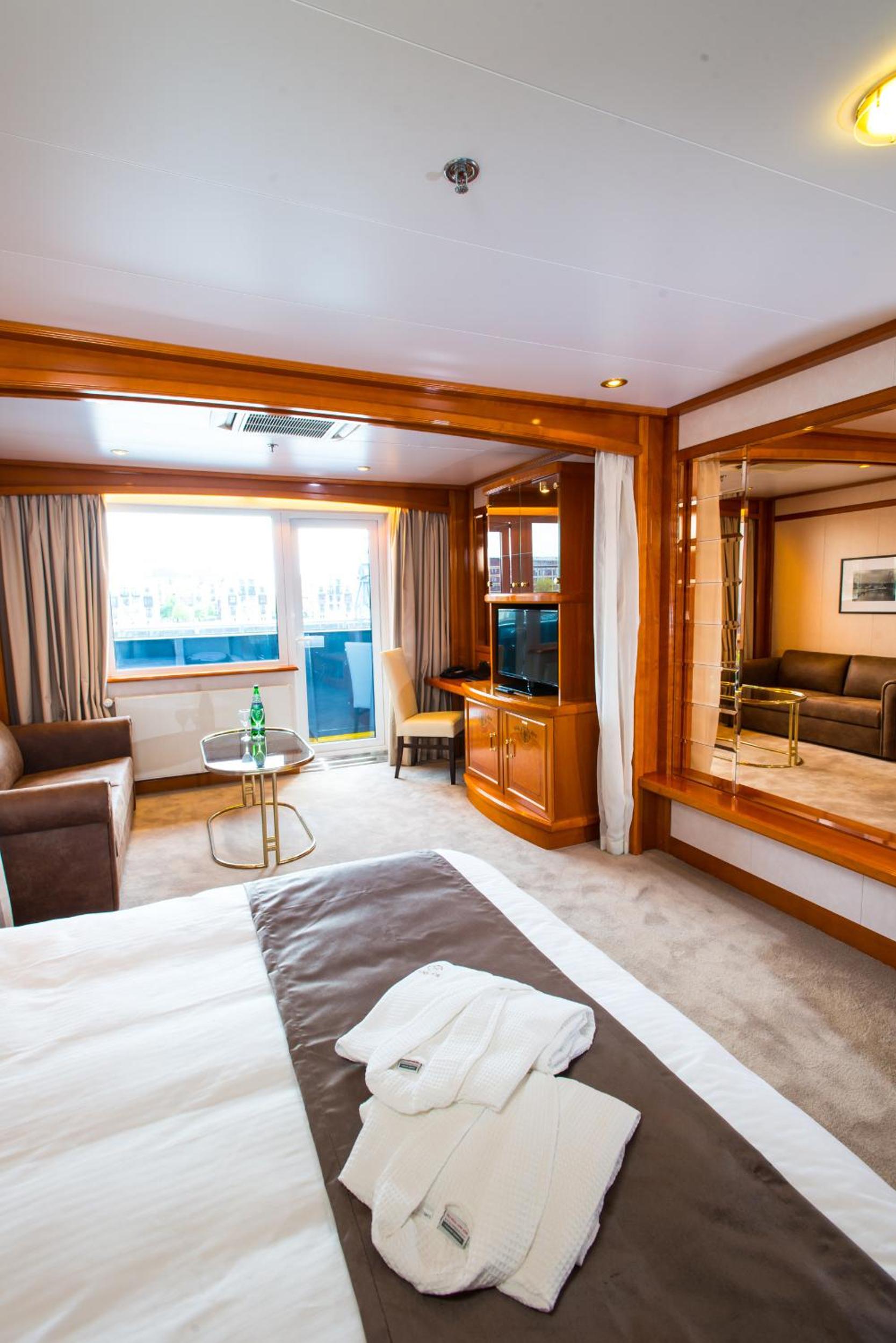 Sunborn London 14