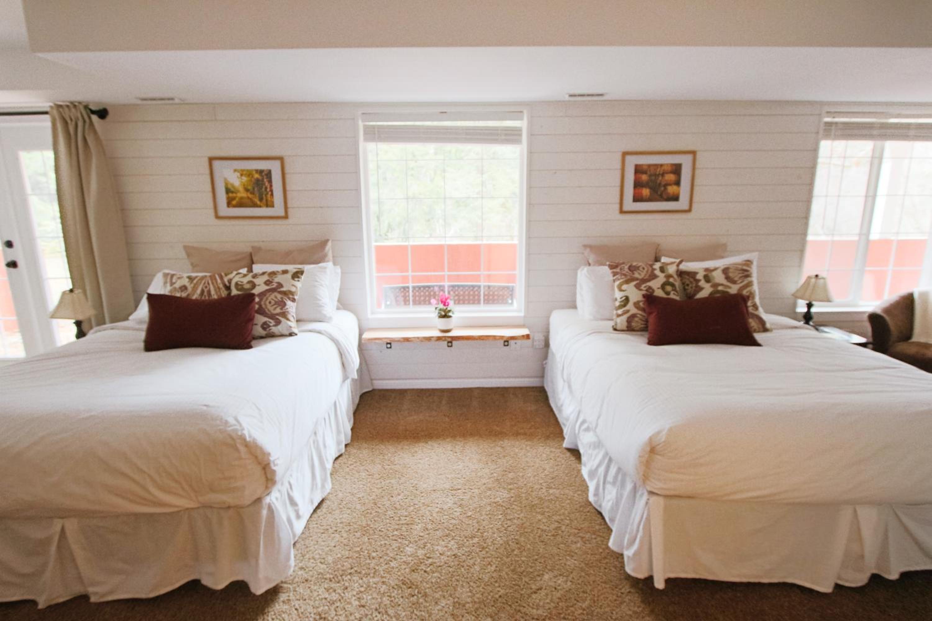 The Inn at the Ninth Hole Bed & Breakfast