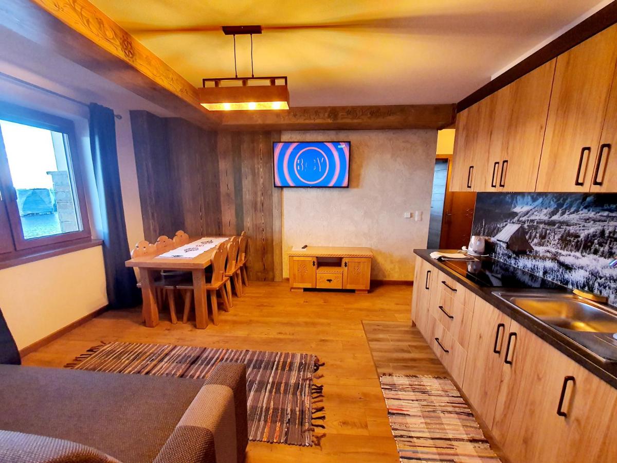 Willa Pasieka Apartamenty Domki view 2