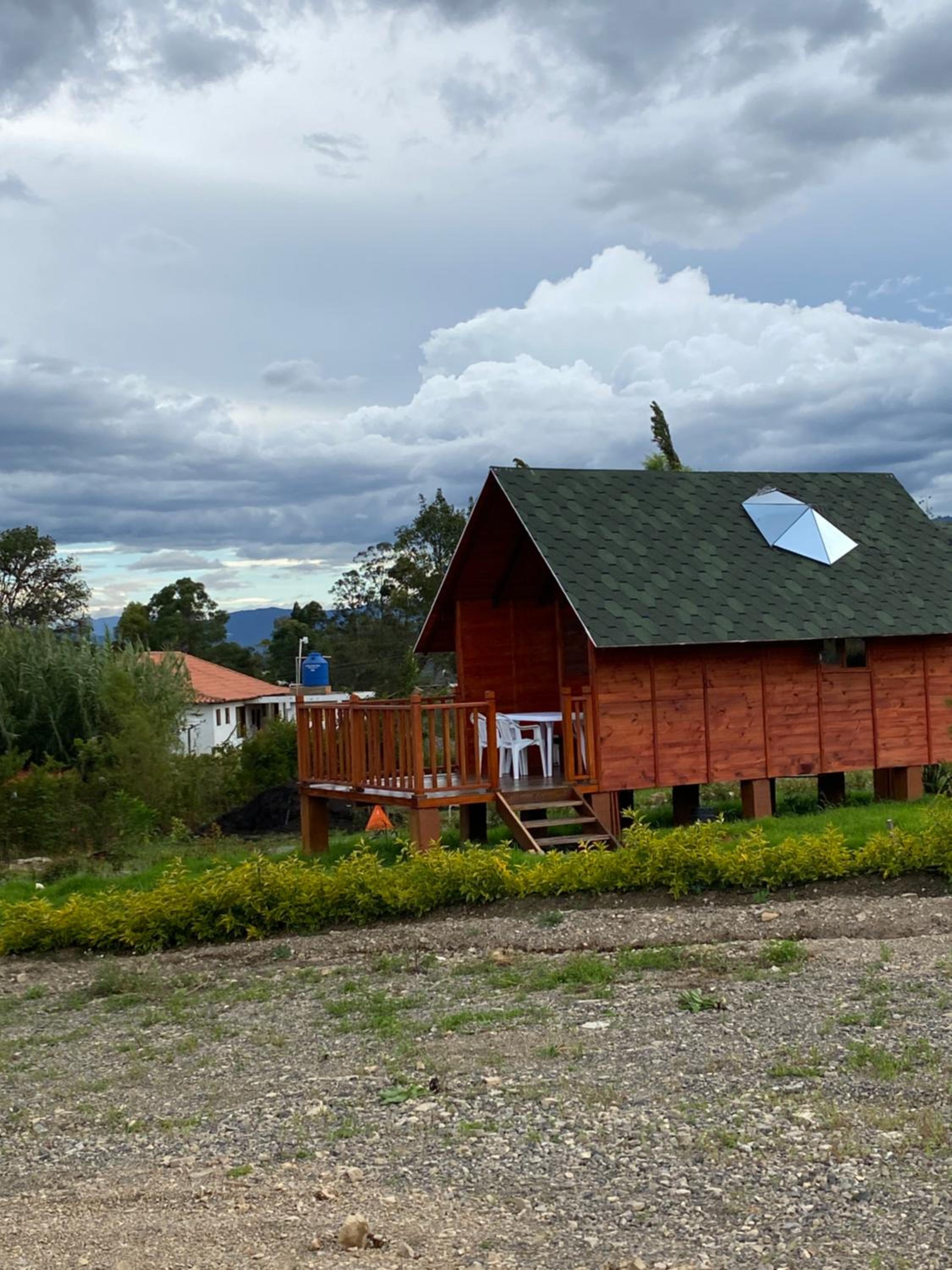 Photo 9