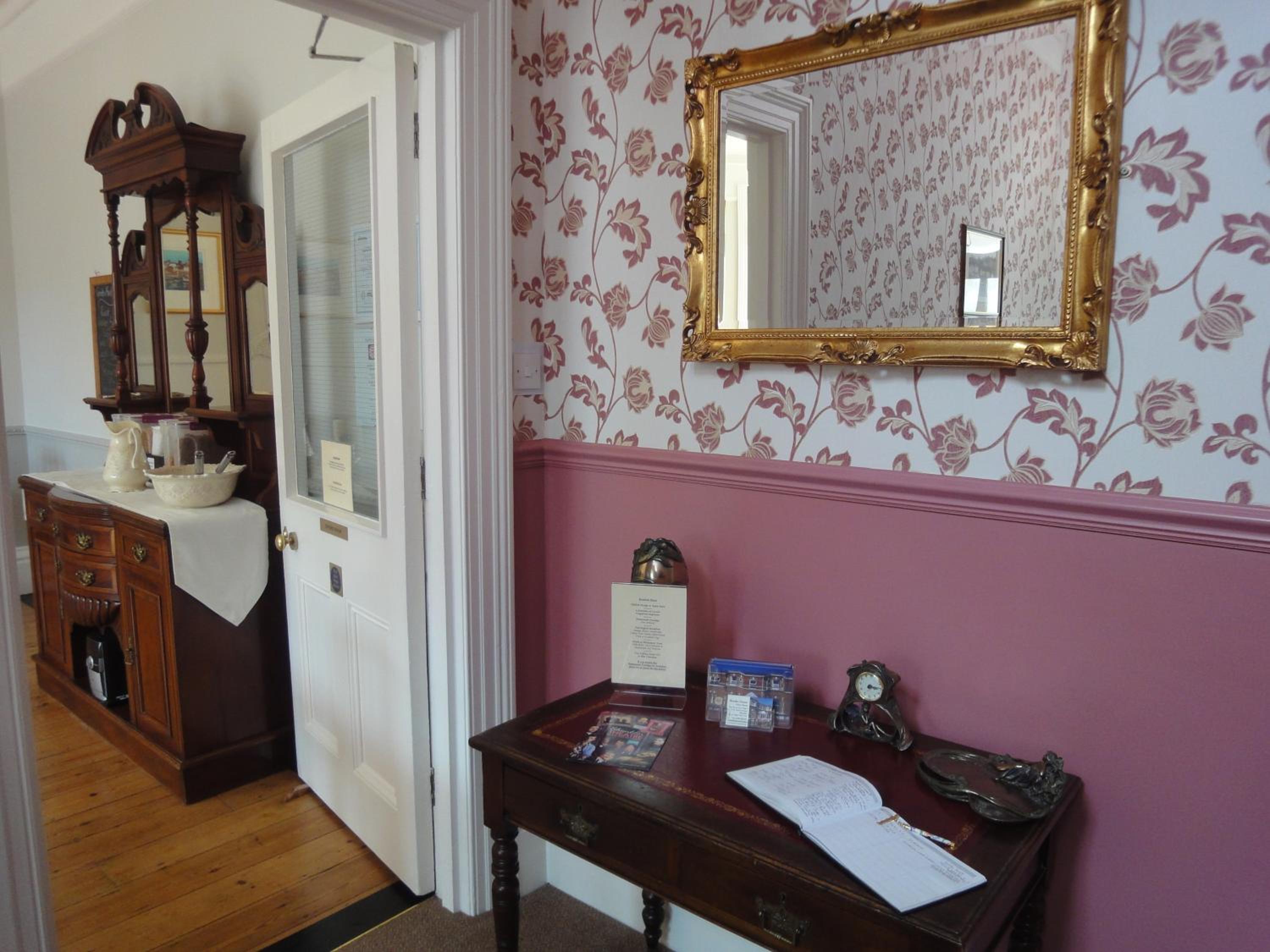 Brooke House — 3