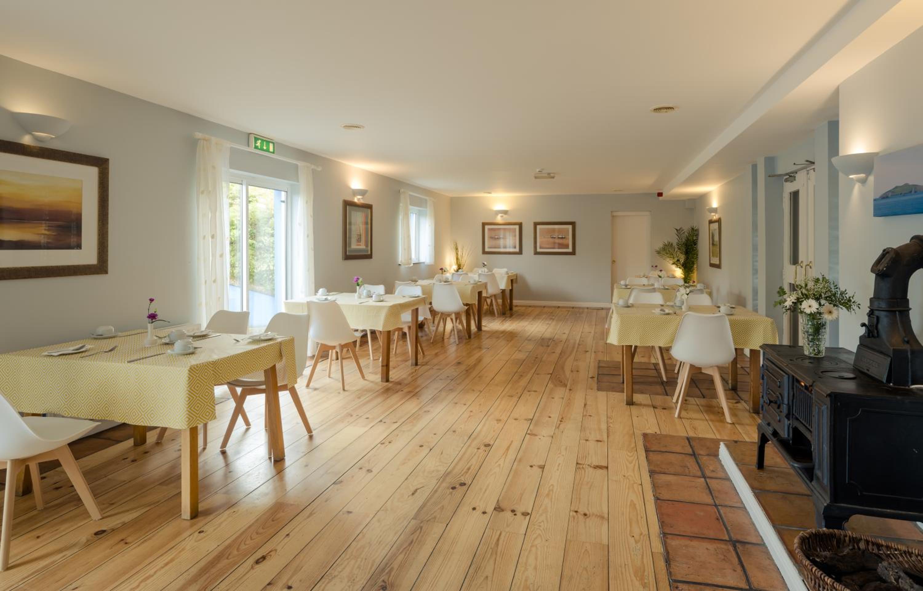 Dingle Harbour Lodge B&B