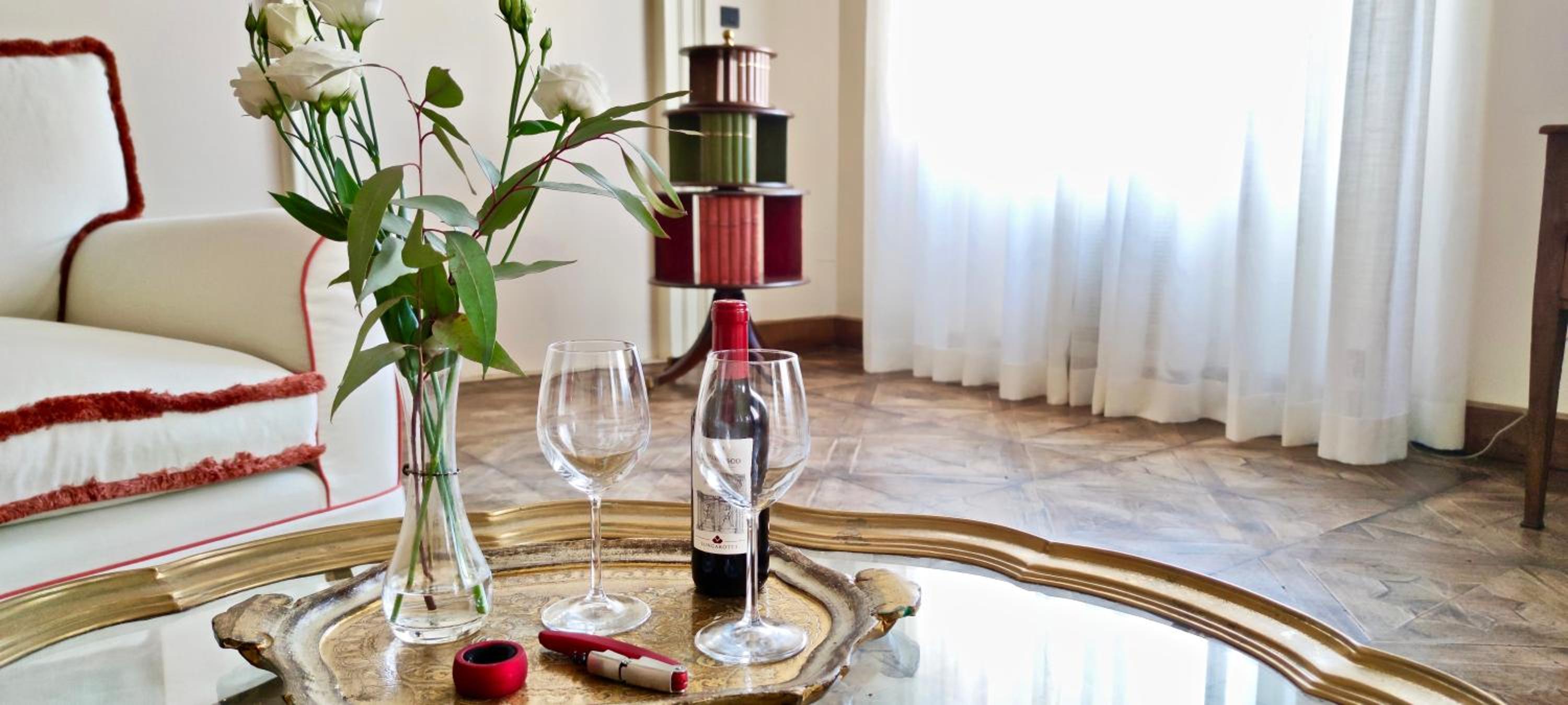 Palazzo Mantua Benavides Suites & Apartments