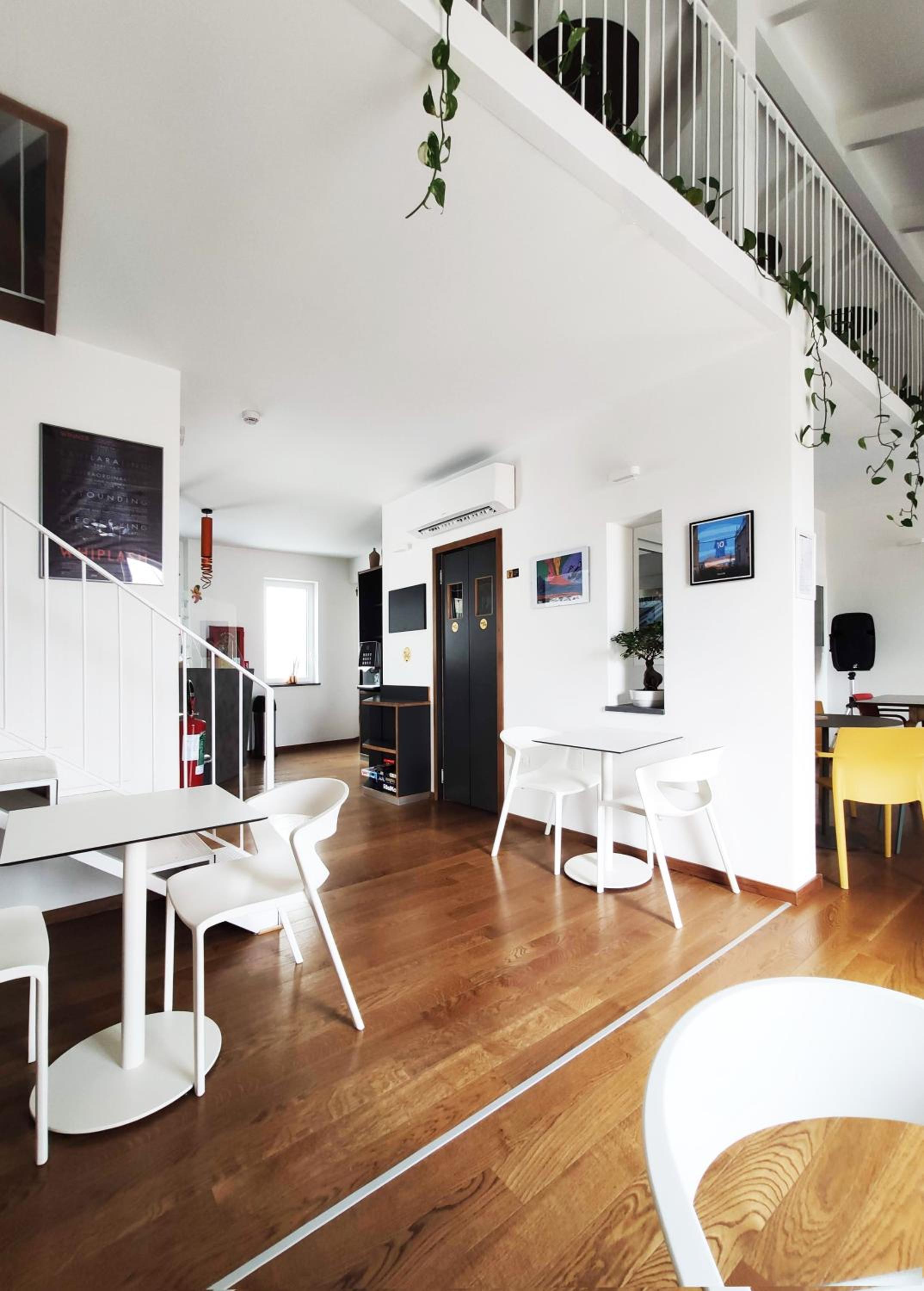 Tric Trac Hostel